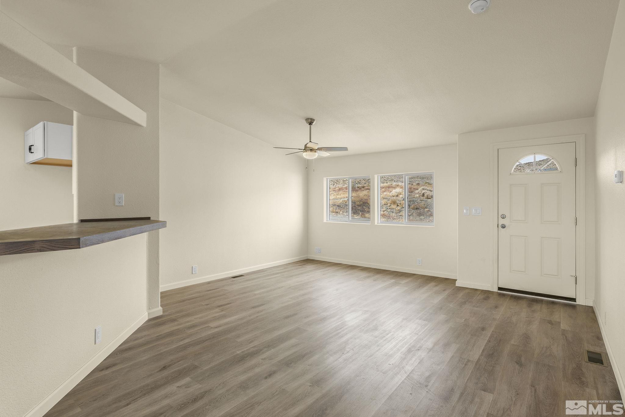 5650 Peek Avenue Property Photo 4