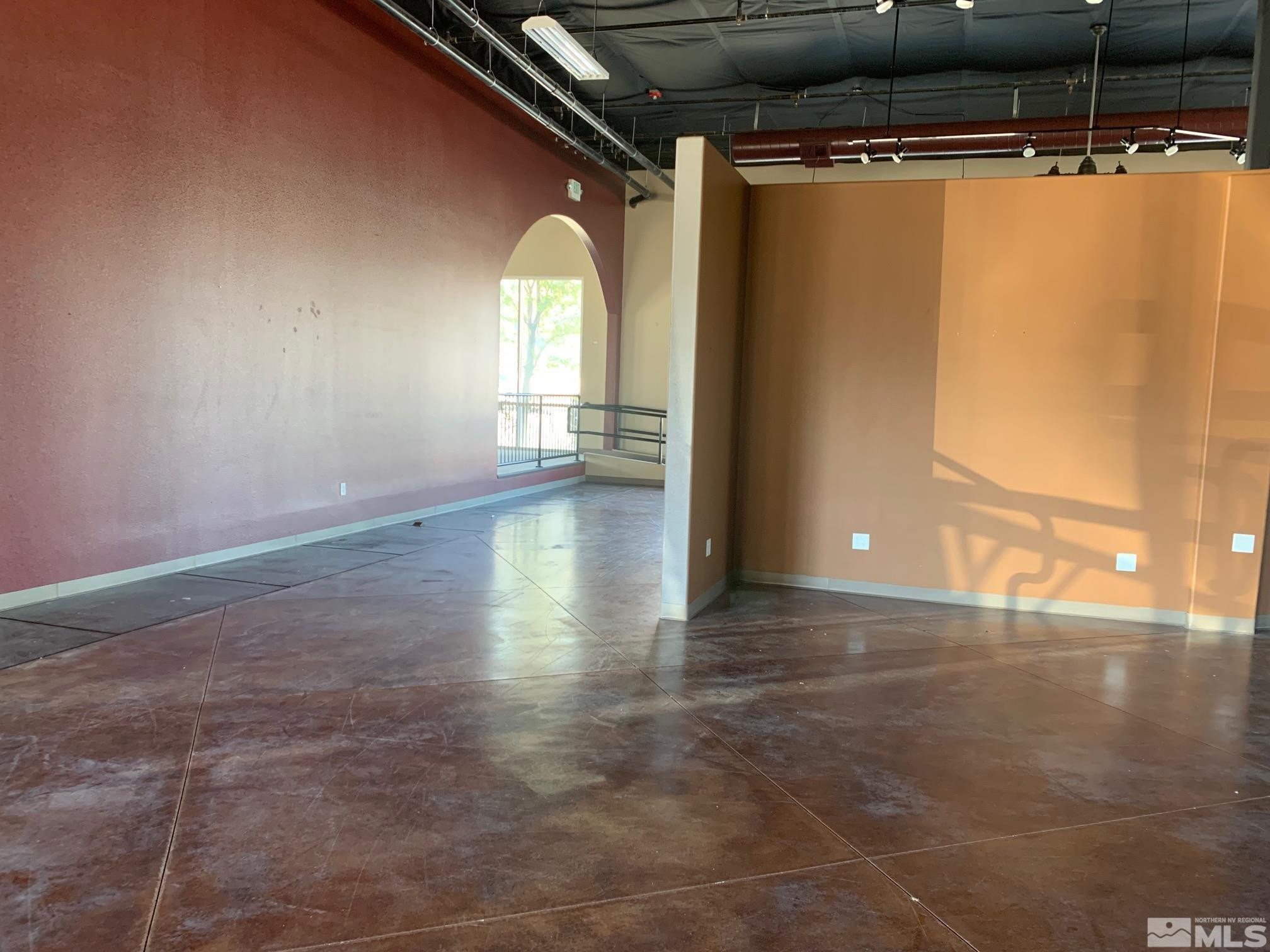 4530 S Carson Street Property Photo 4