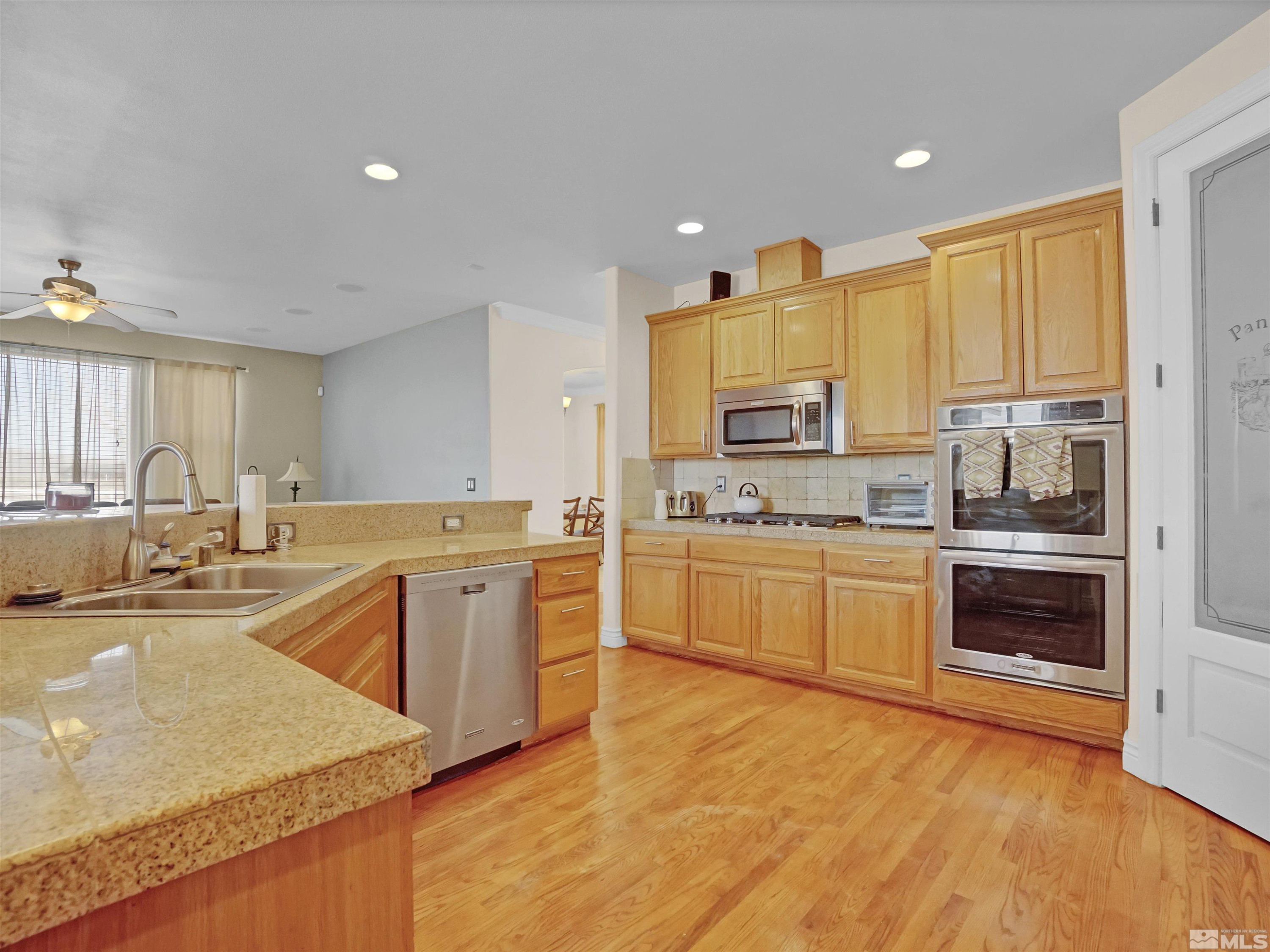 310 Eagle Place Property Photo 18