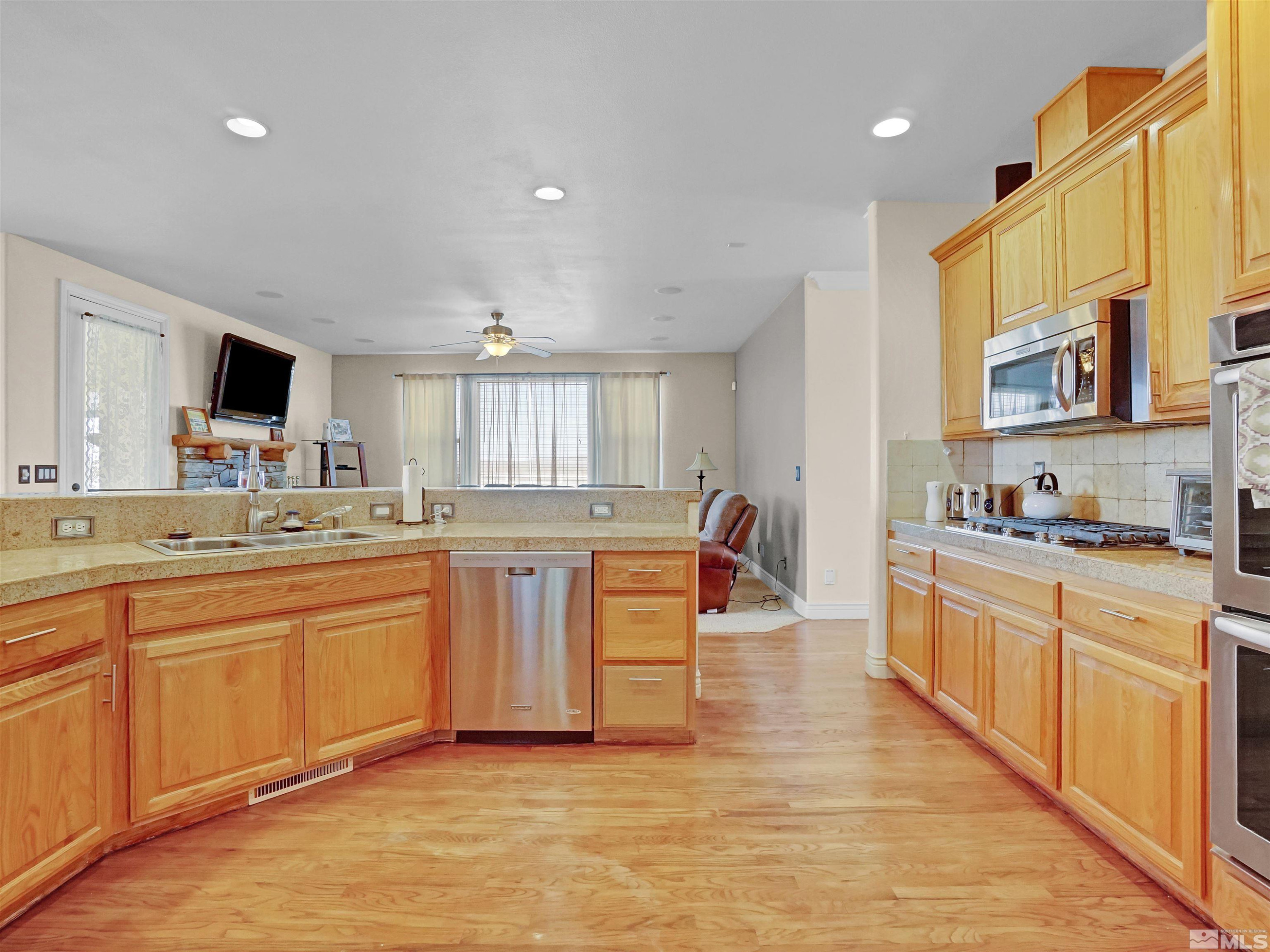 310 Eagle Place Property Photo 19