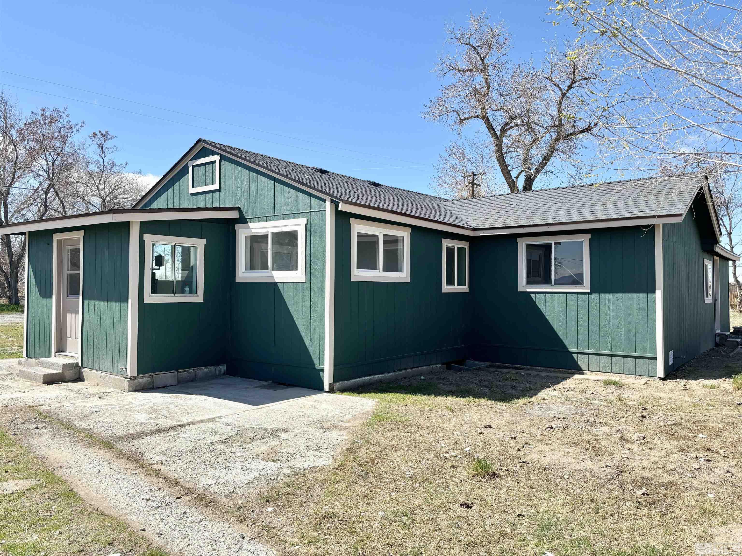 1005 Dodgion Ln Property Photo 1