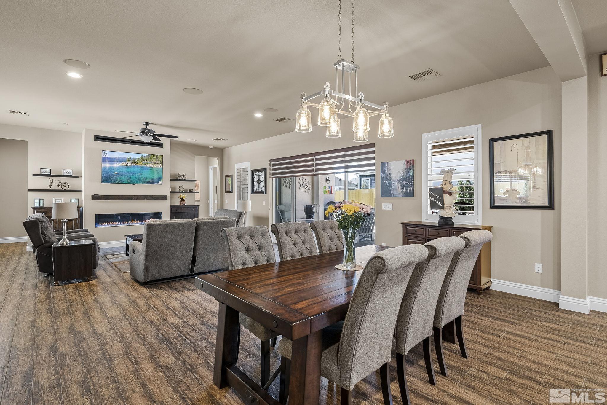 12511 Blue Stream Property Photo 9