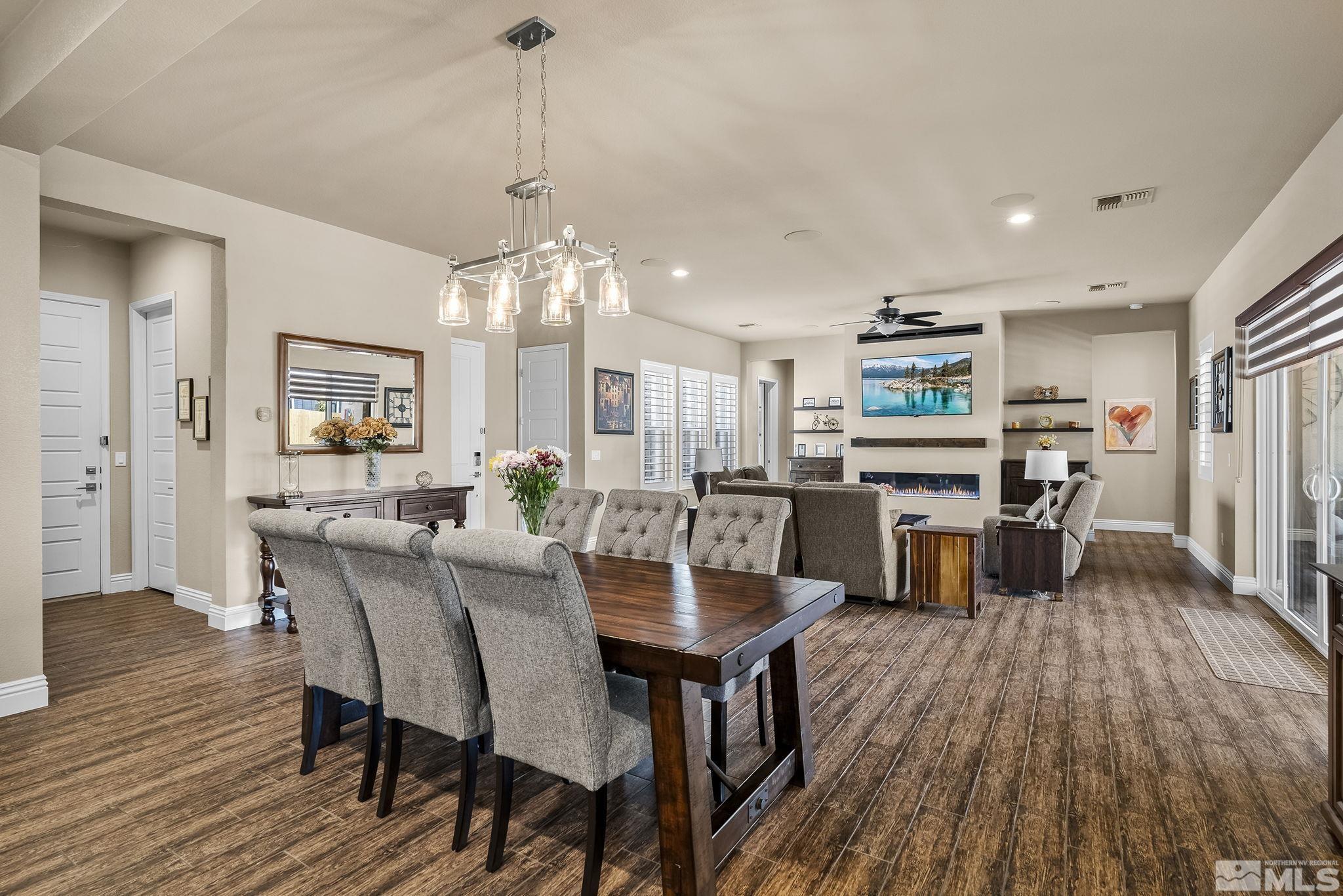 12511 Blue Stream Property Photo 10