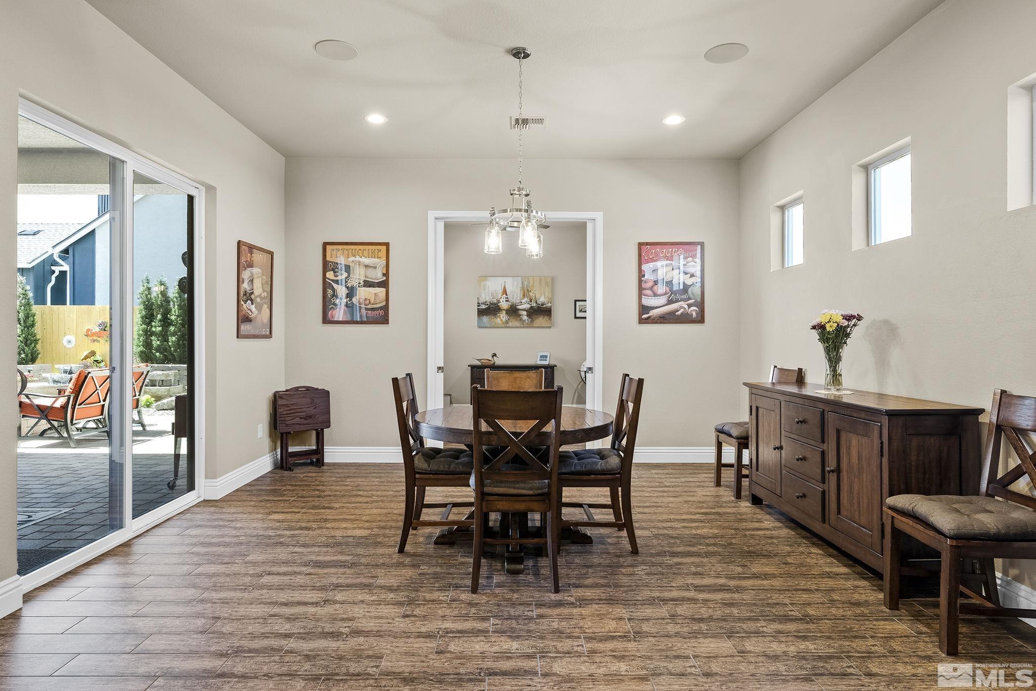 12511 Blue Stream Property Photo 14