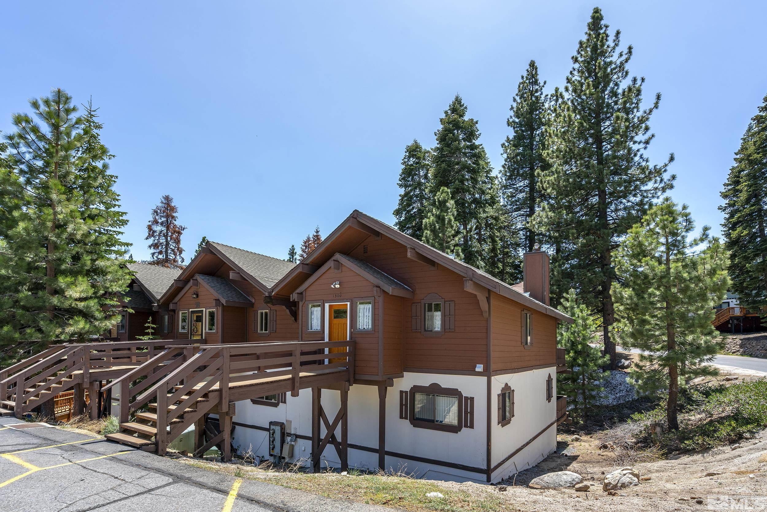 1300 Uri Court Property Photo 1