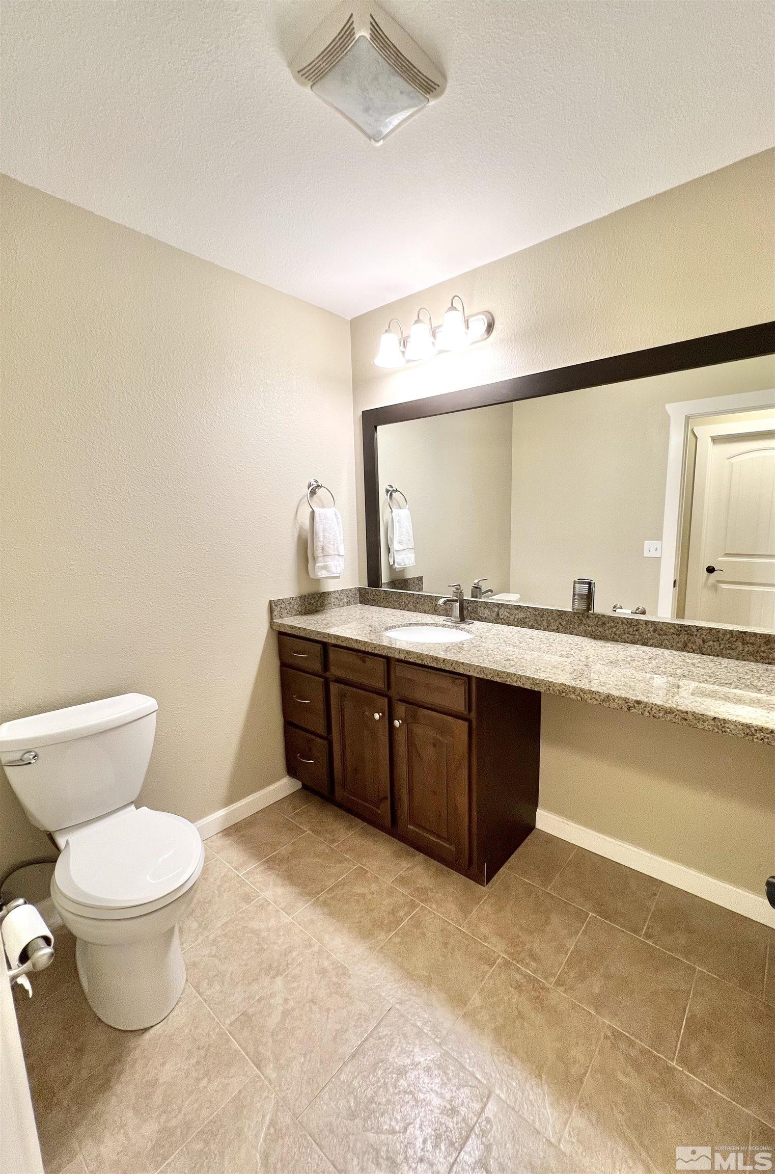 360 Jillian Ct Property Photo 26