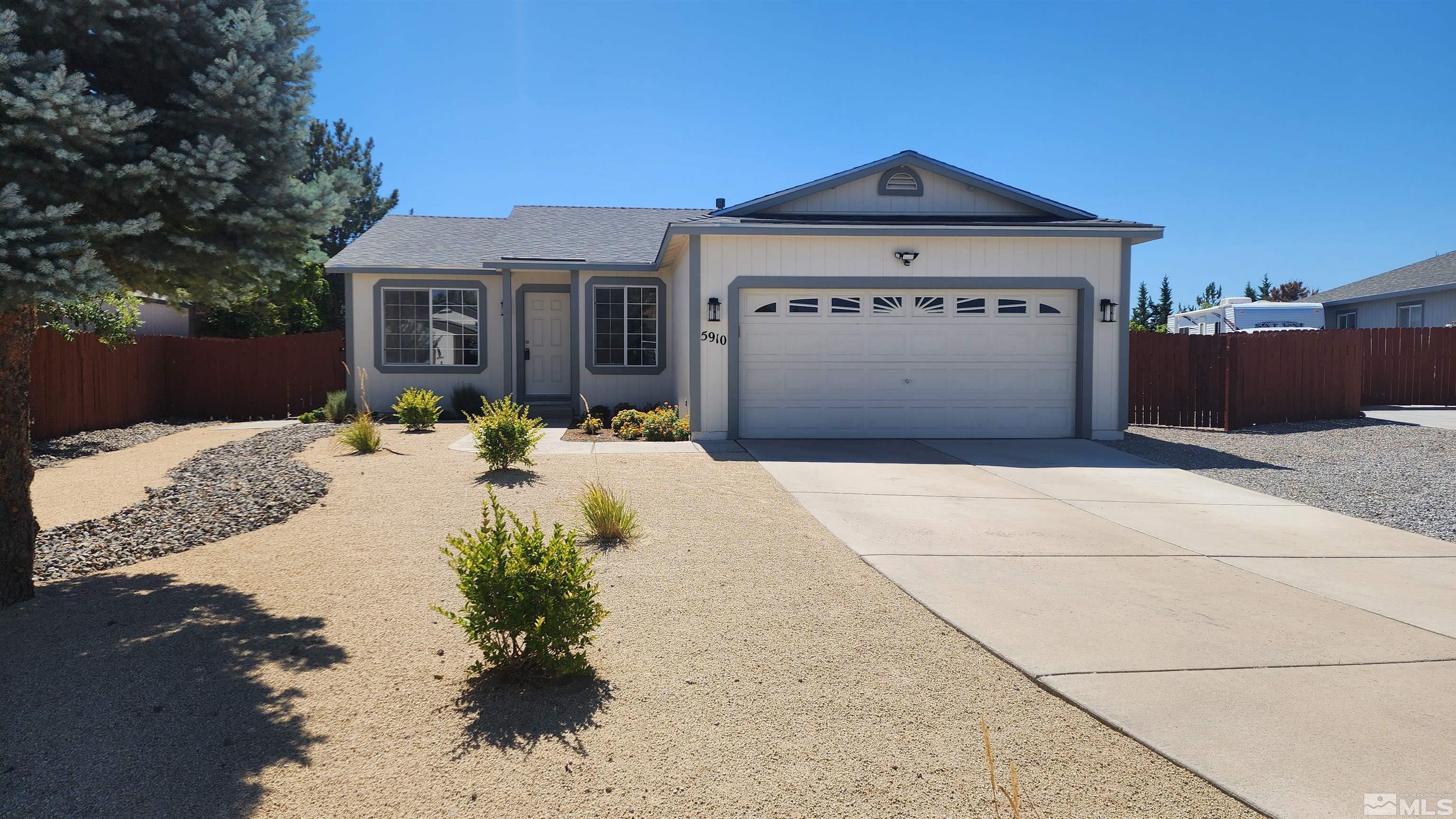 5910 Poinsettia Ct Property Photo 1