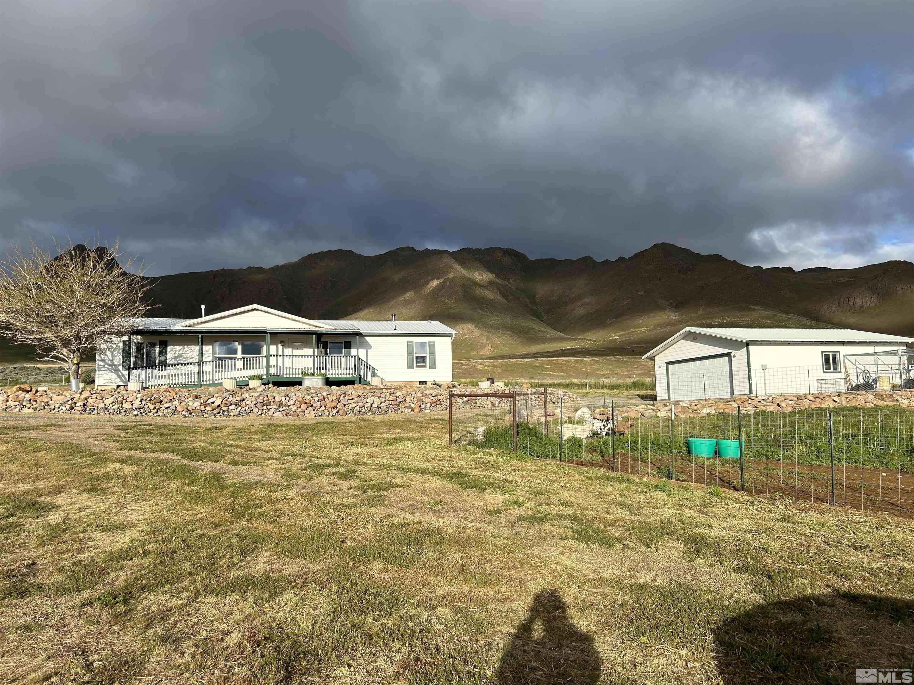 9275 Pinto Rd Property Photo