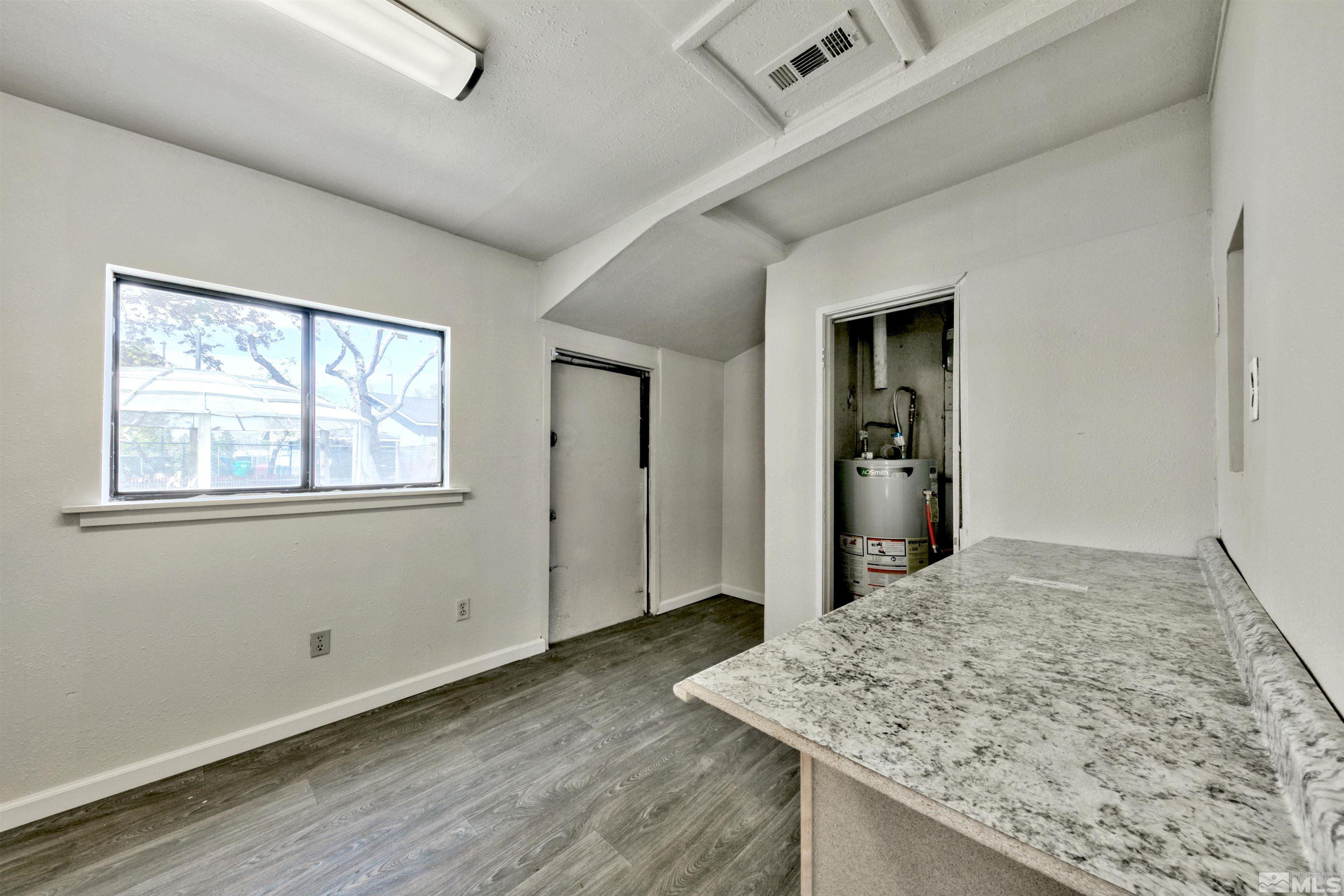 3129 S Carson St Property Photo 17