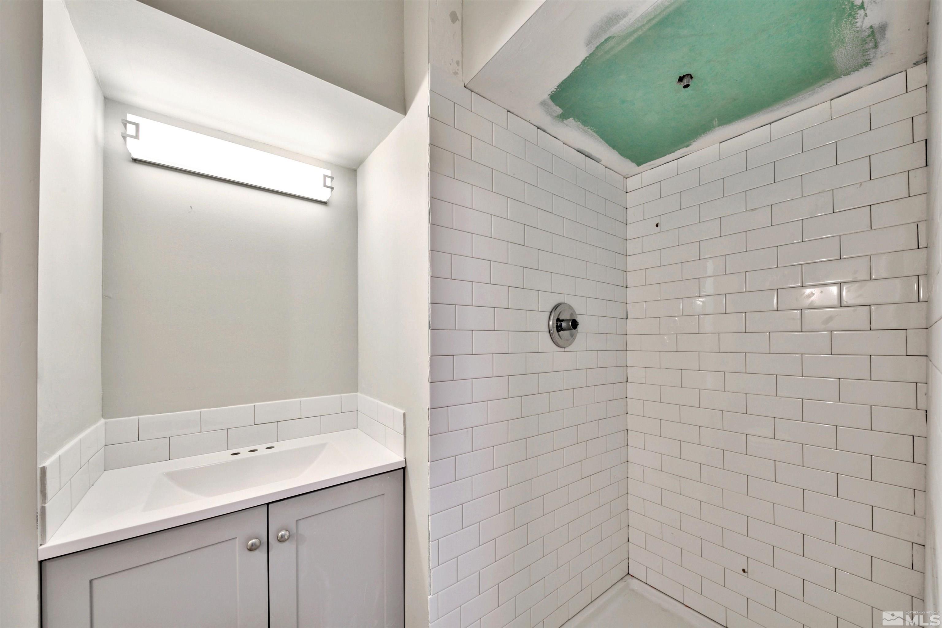3129 S Carson St Property Photo 19