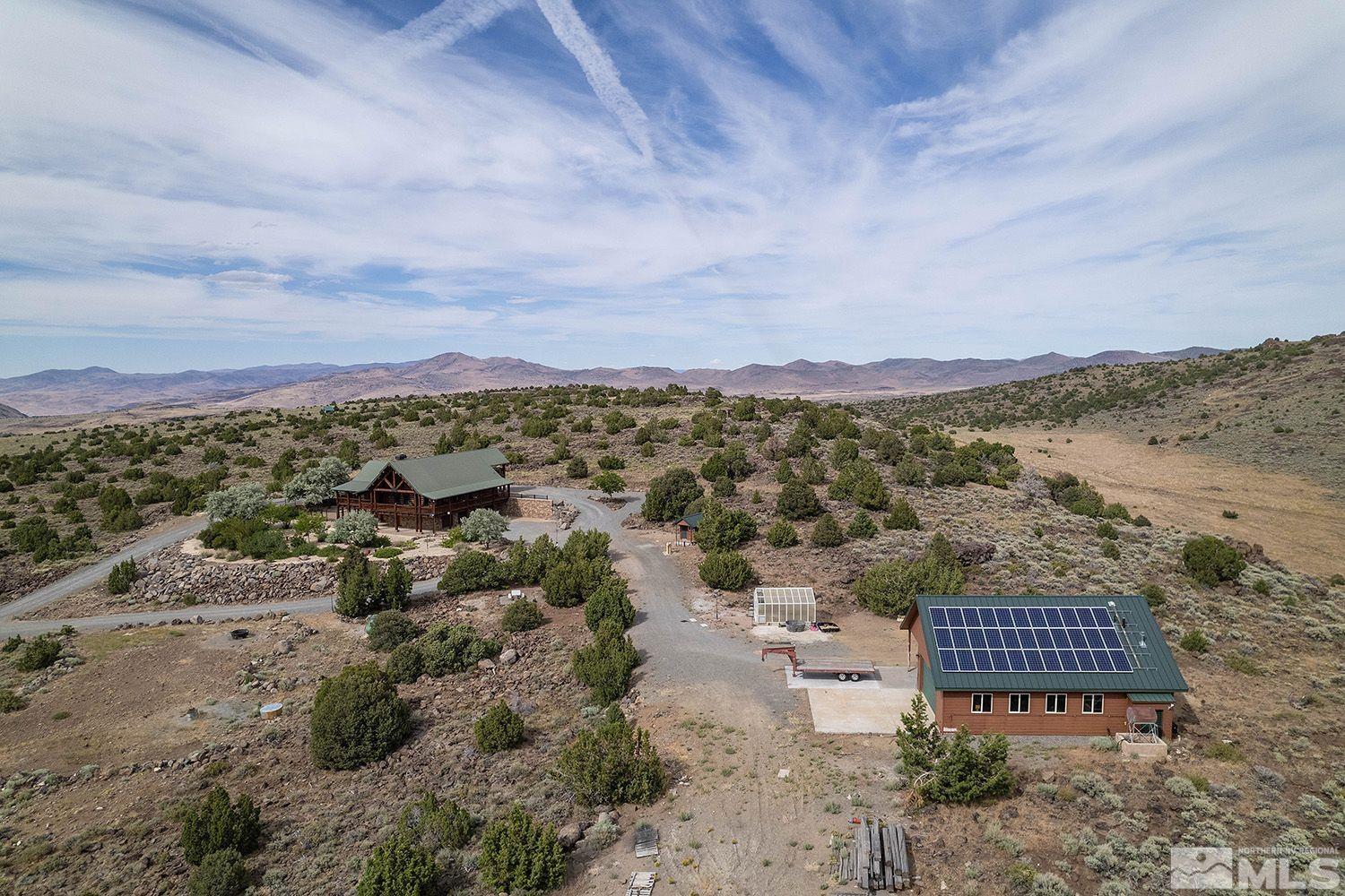 2710 Goldfield Rd Property Photo 1