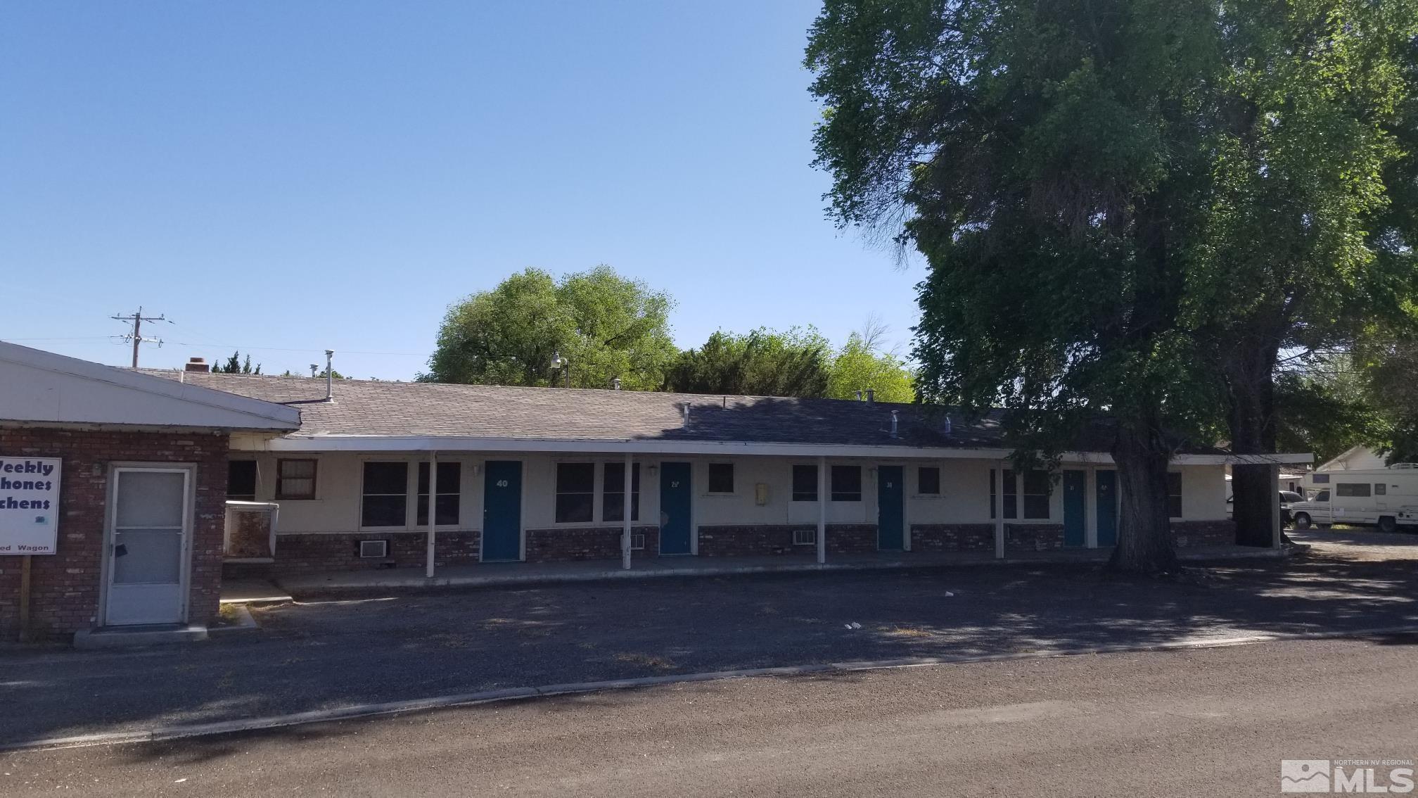435 9th Street Property Photo 3
