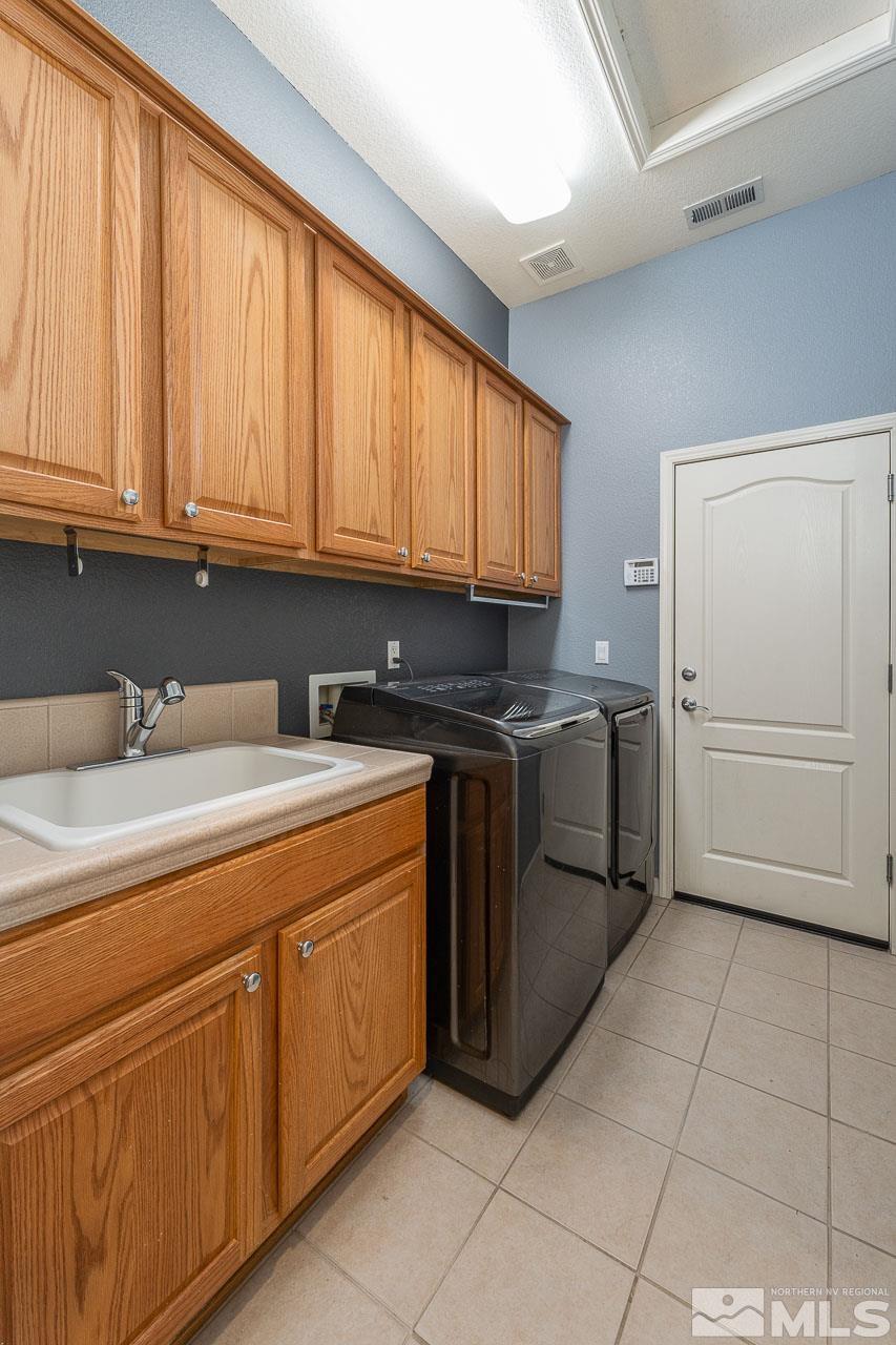 8160 Opal Station Drive Property Photo 10