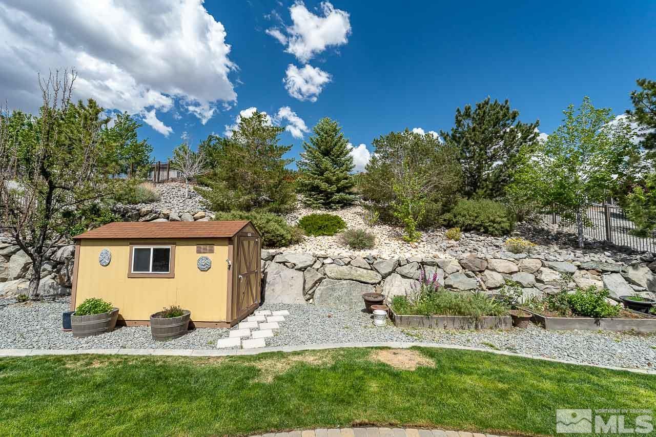 8160 Opal Station Drive Property Photo 14