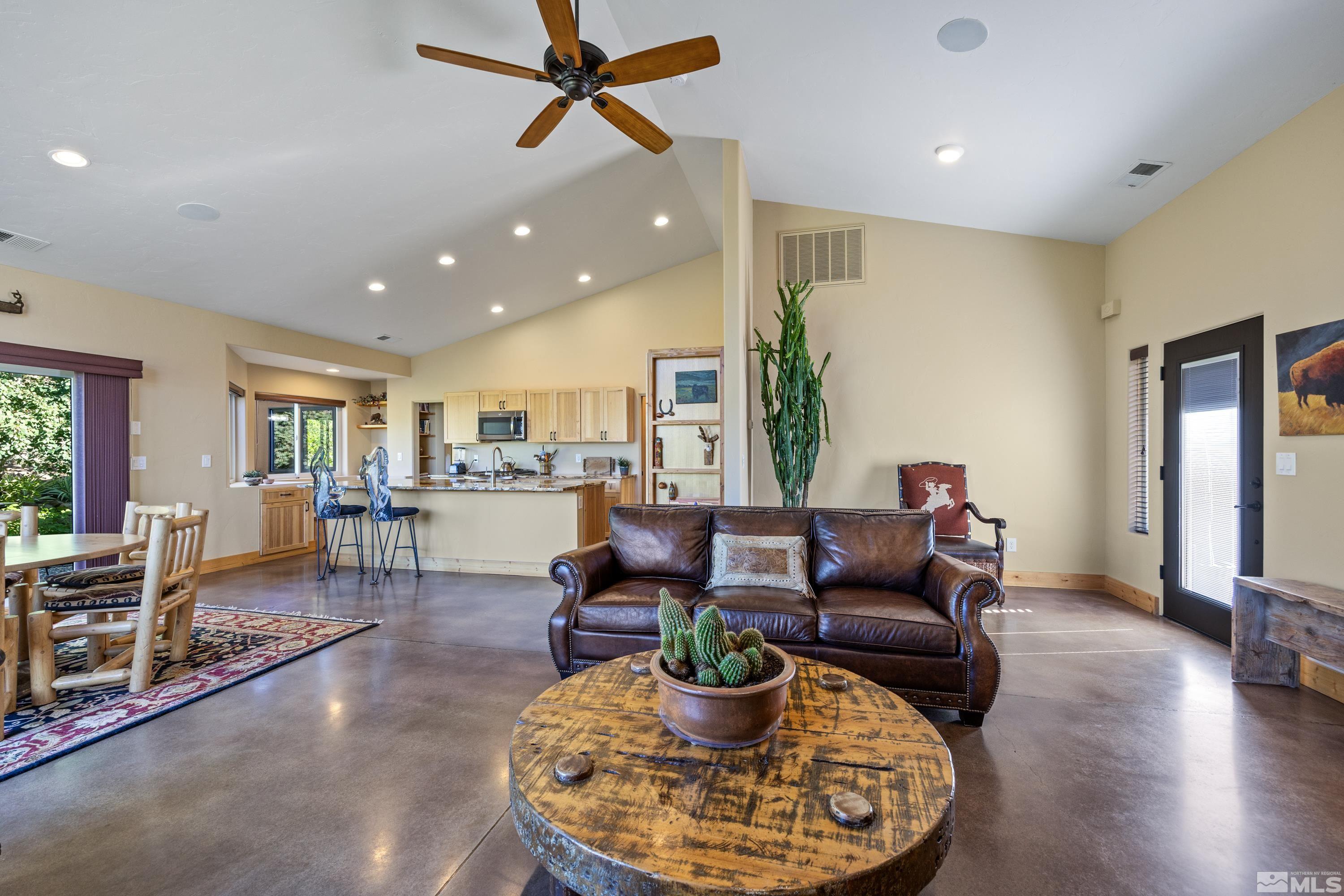 5745 Carl Drive Property Photo 4
