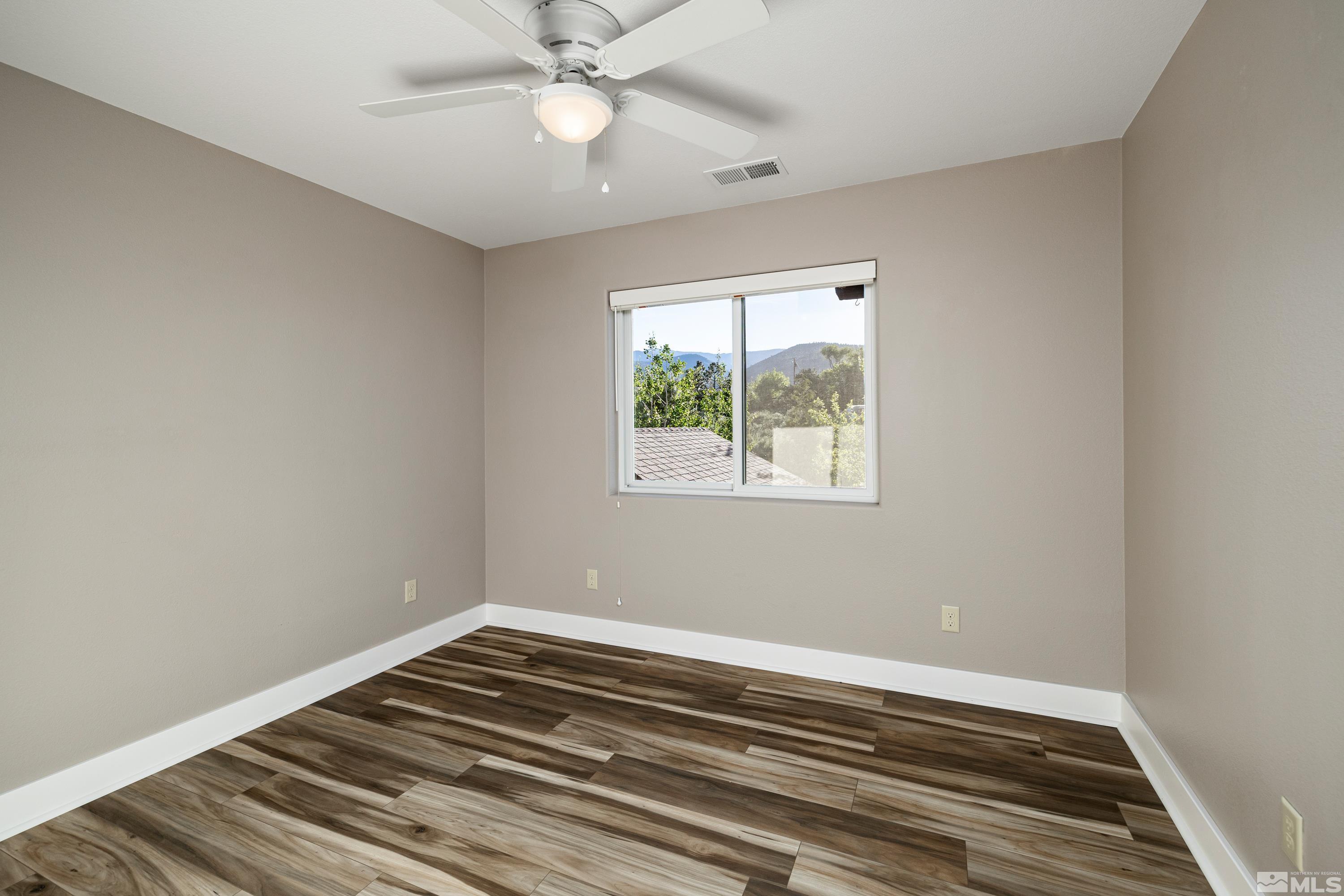 5745 Carl Drive Property Photo 28