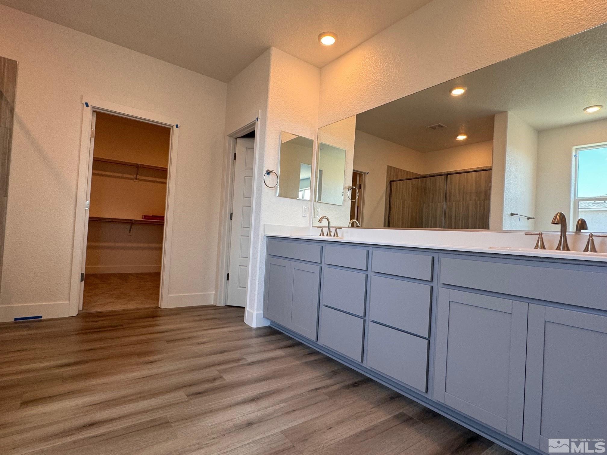 1219 Spur Way Property Photo 10
