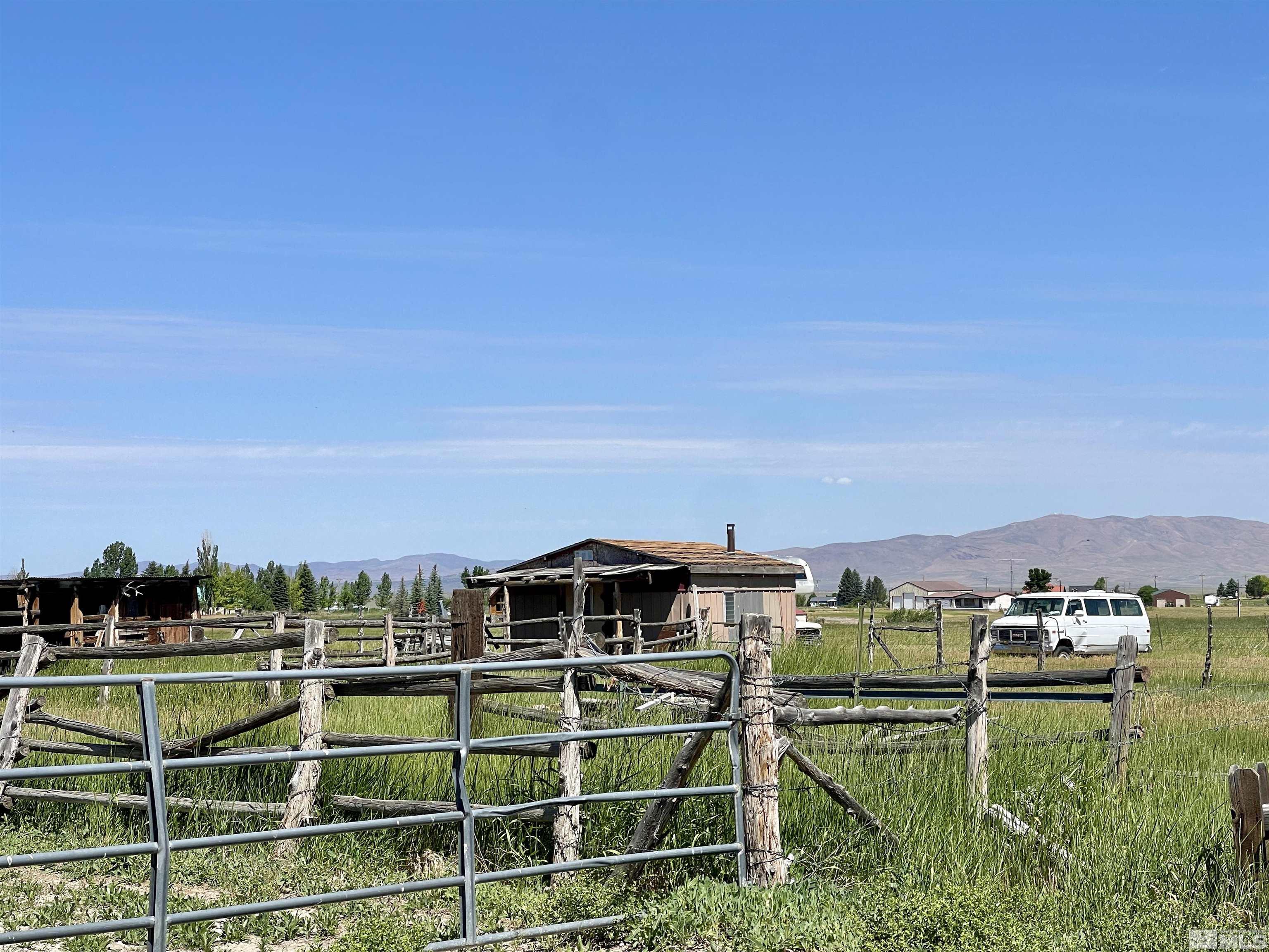 2623 N Canyon Road Property Photo 18