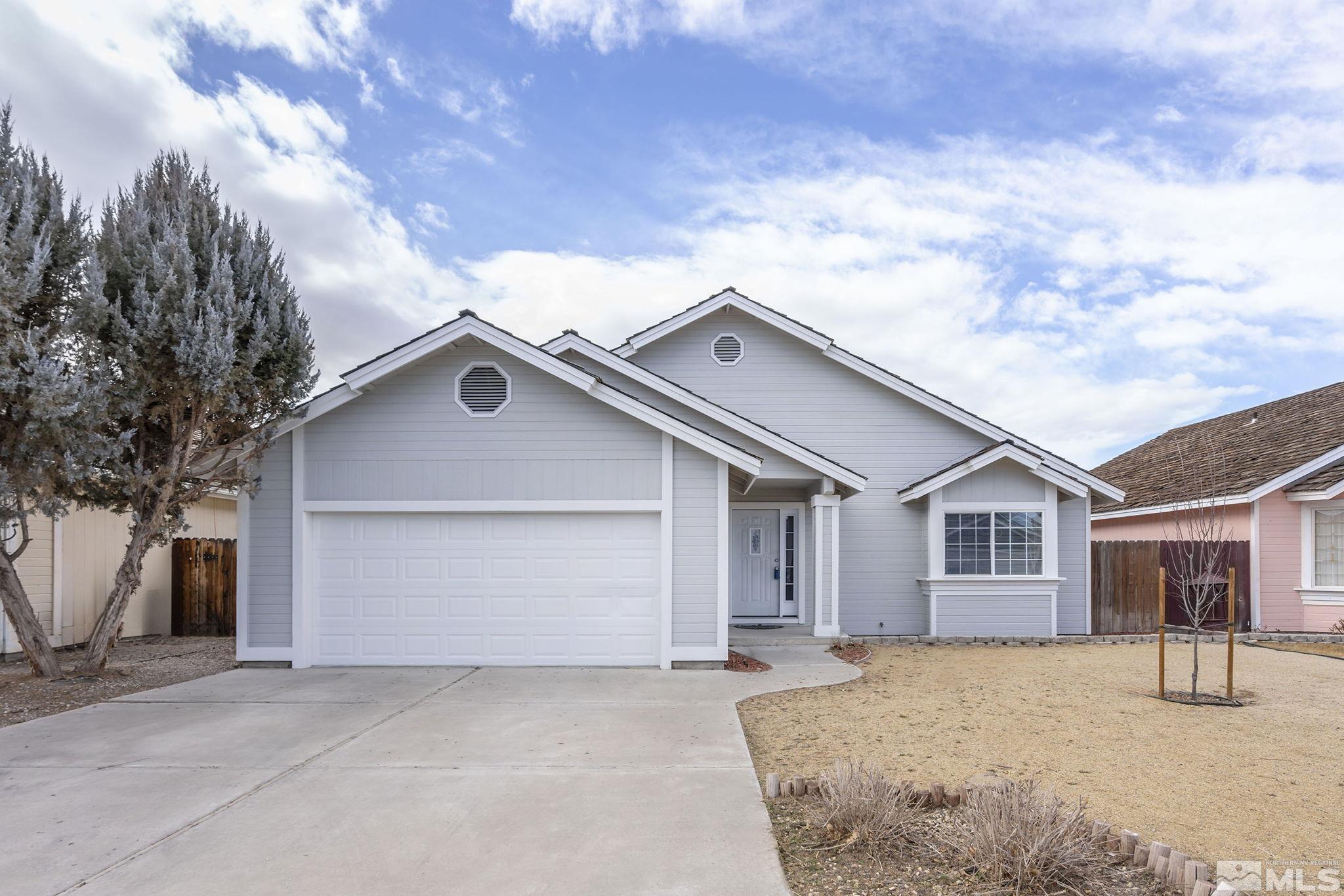 1032 Deena Way Property Photo 1