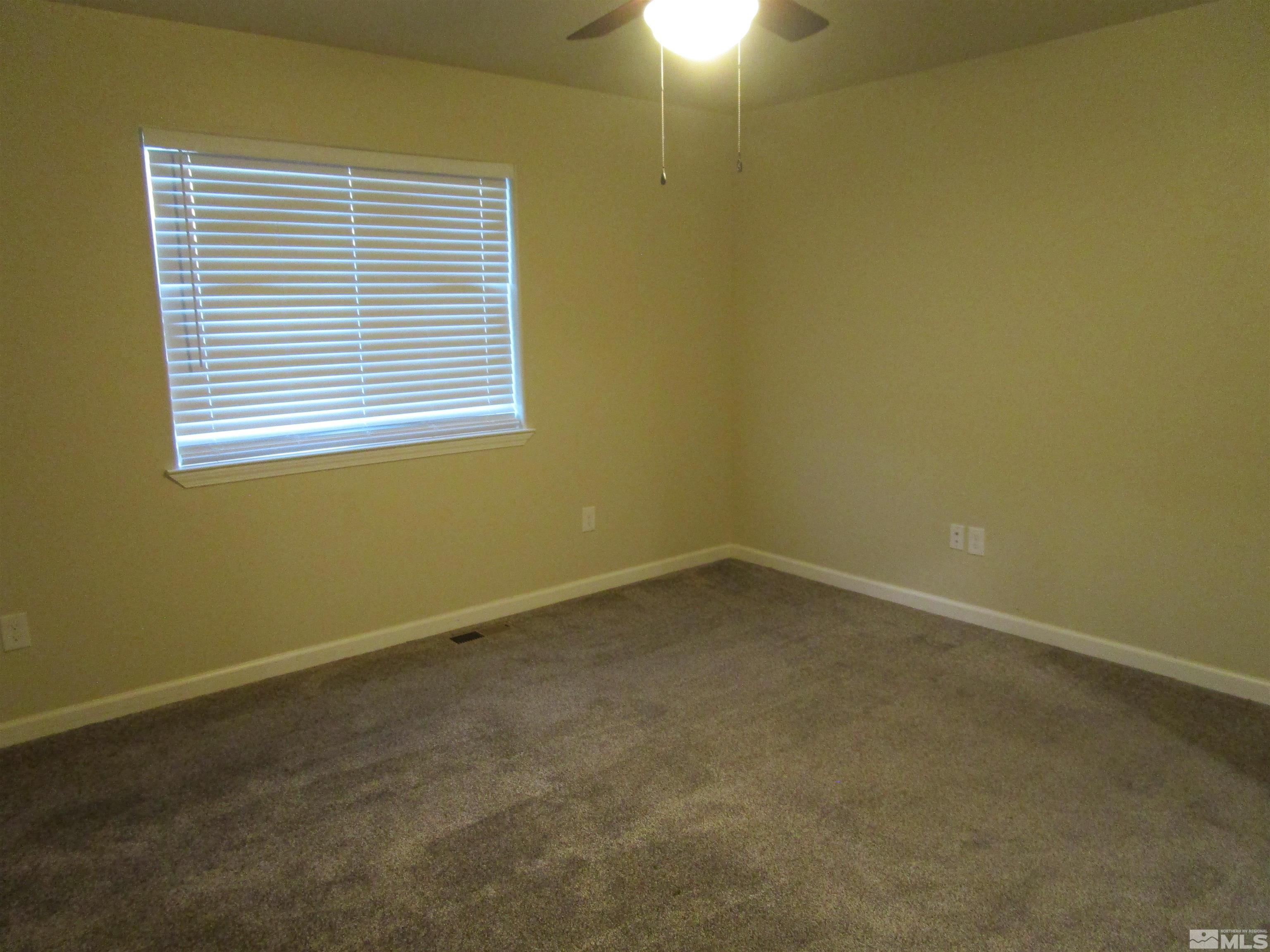 720 N Broadway Property Photo 24