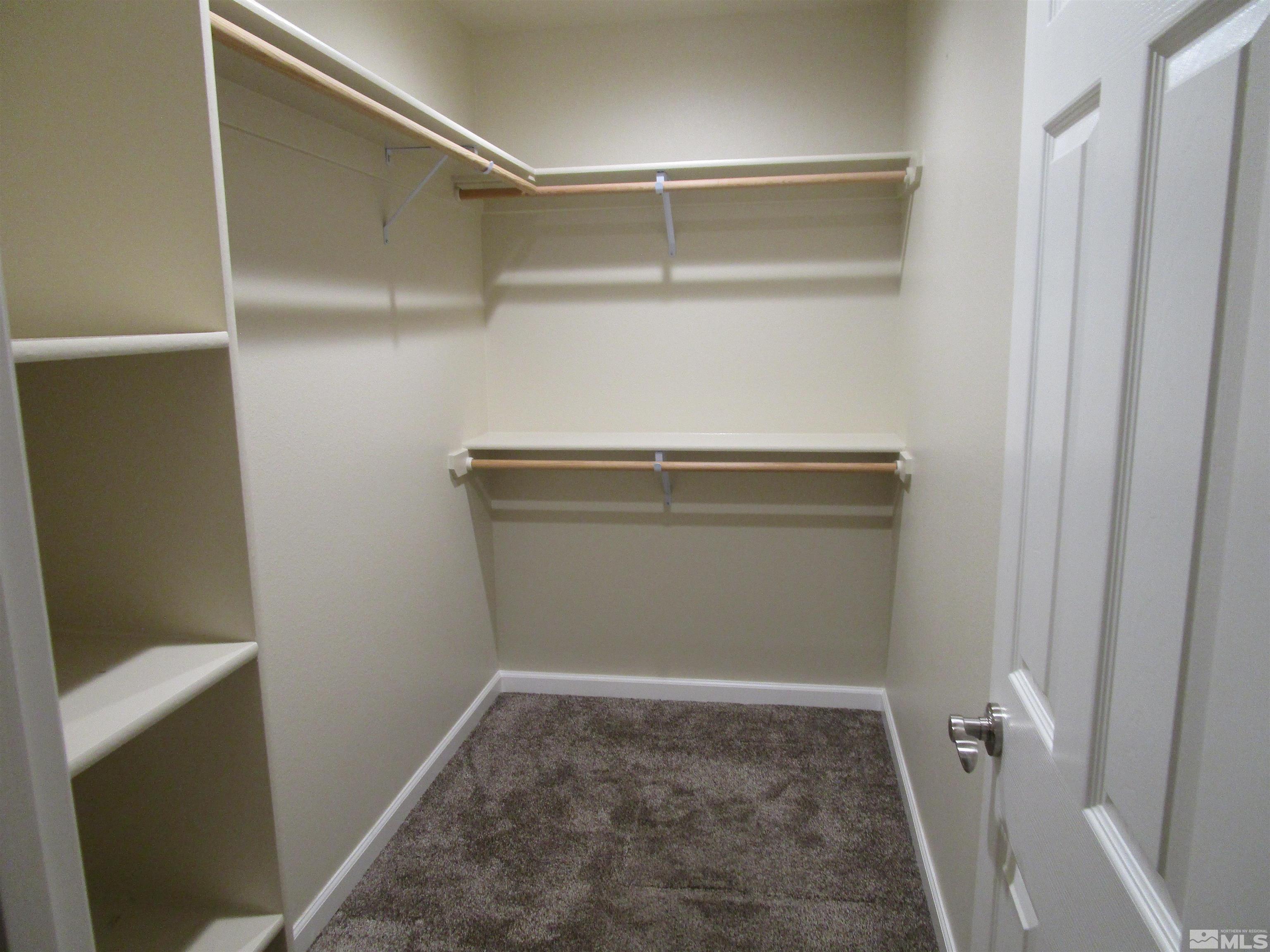 720 N Broadway Property Photo 28