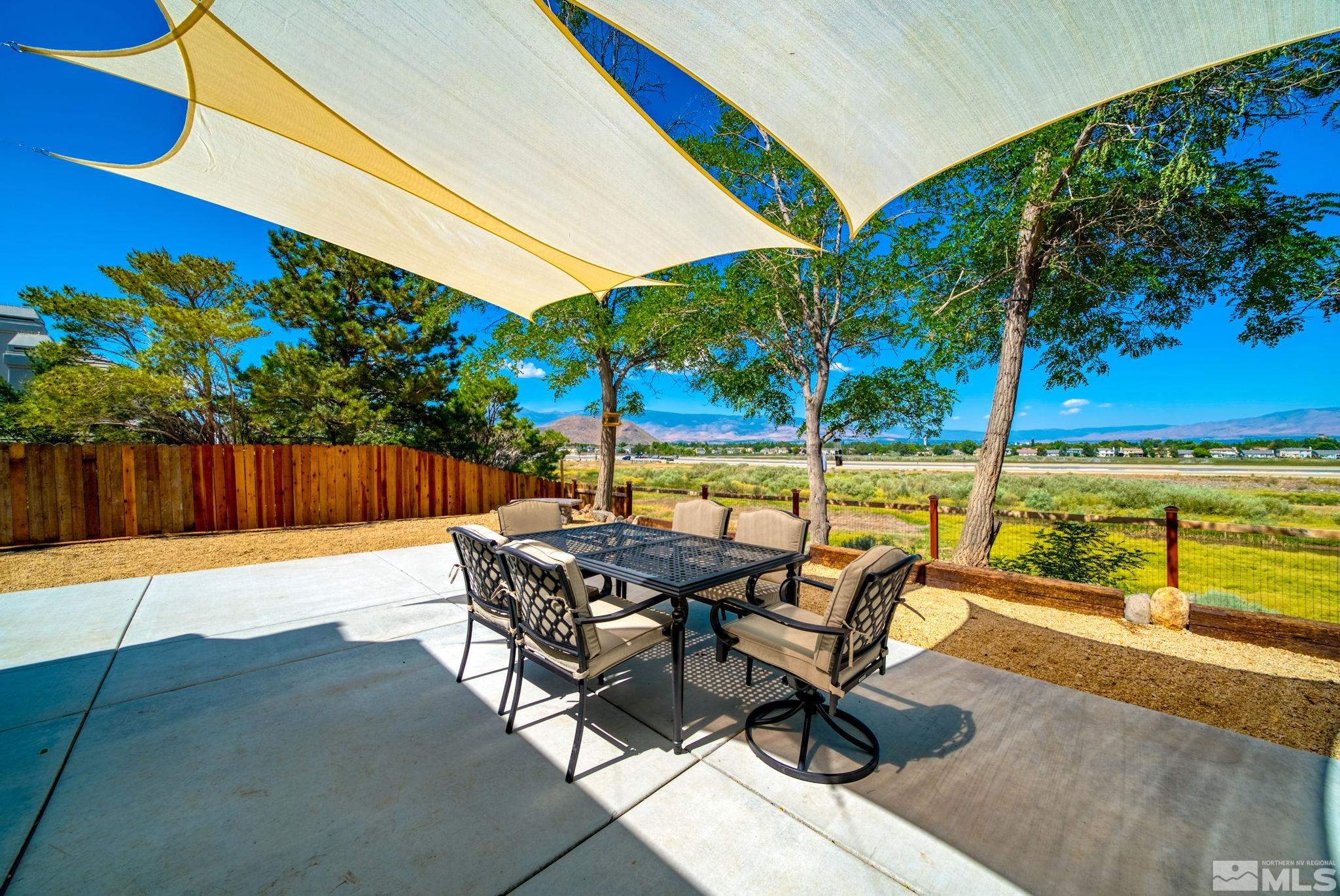 5279 Mira Loma Dr Property Photo 1