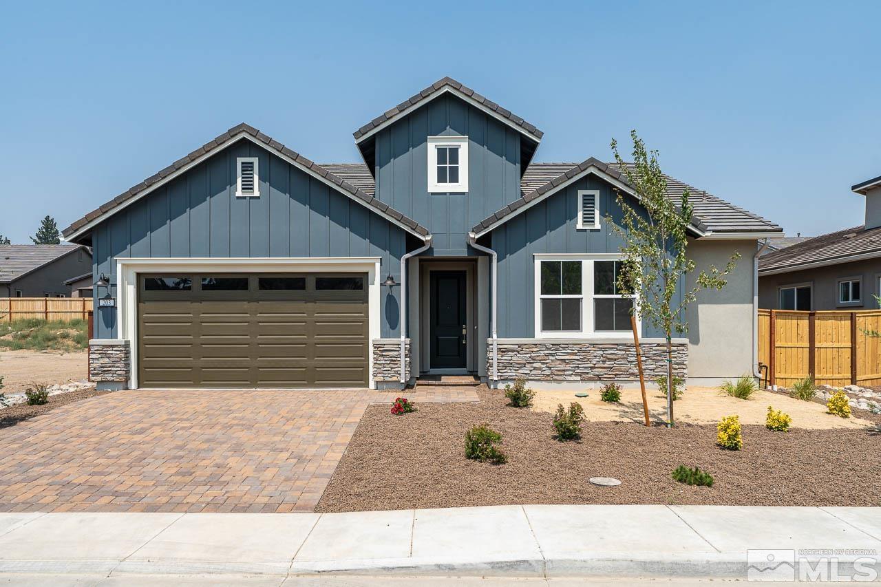 203 Starboard Dr Property Photo 1
