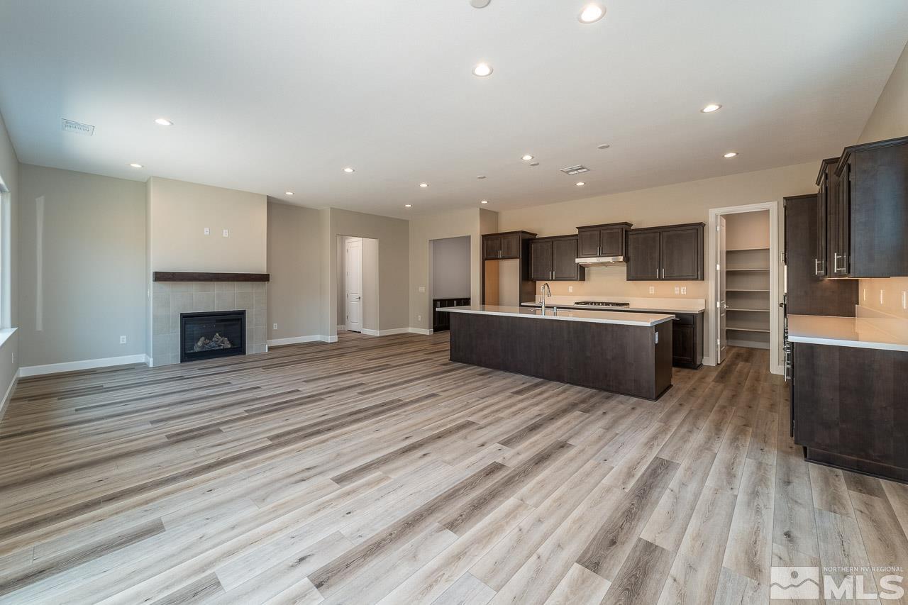 203 Starboard Drive Property Photo 4