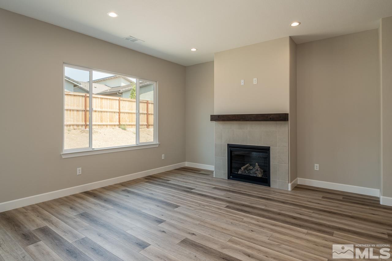 203 Starboard Drive Property Photo 9
