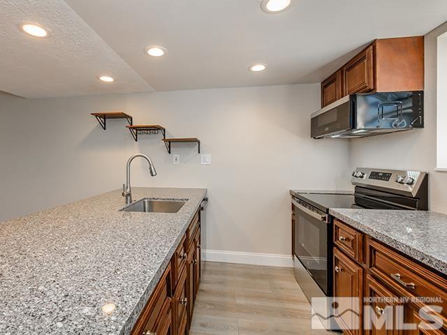 1528 Carlin Property Photo 17