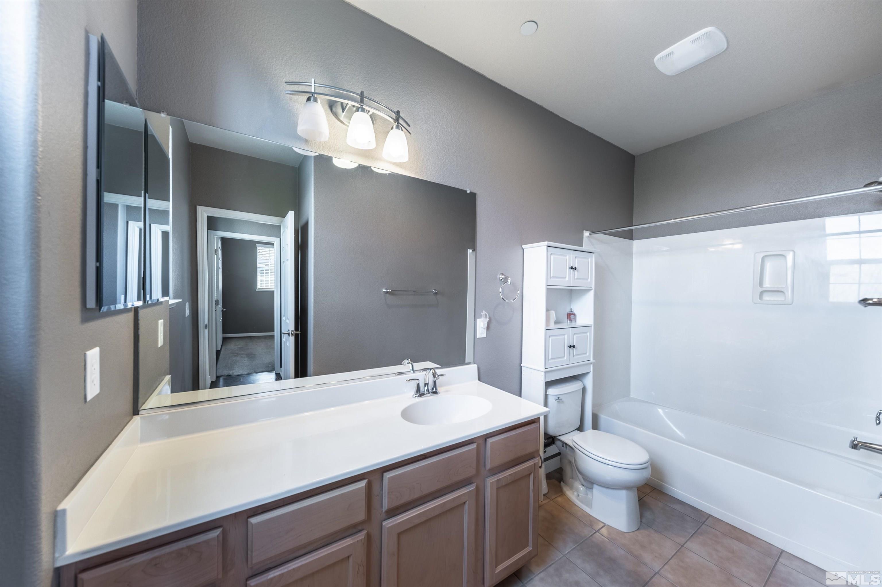 1785 Wind Ranch Road C Property Photo 14