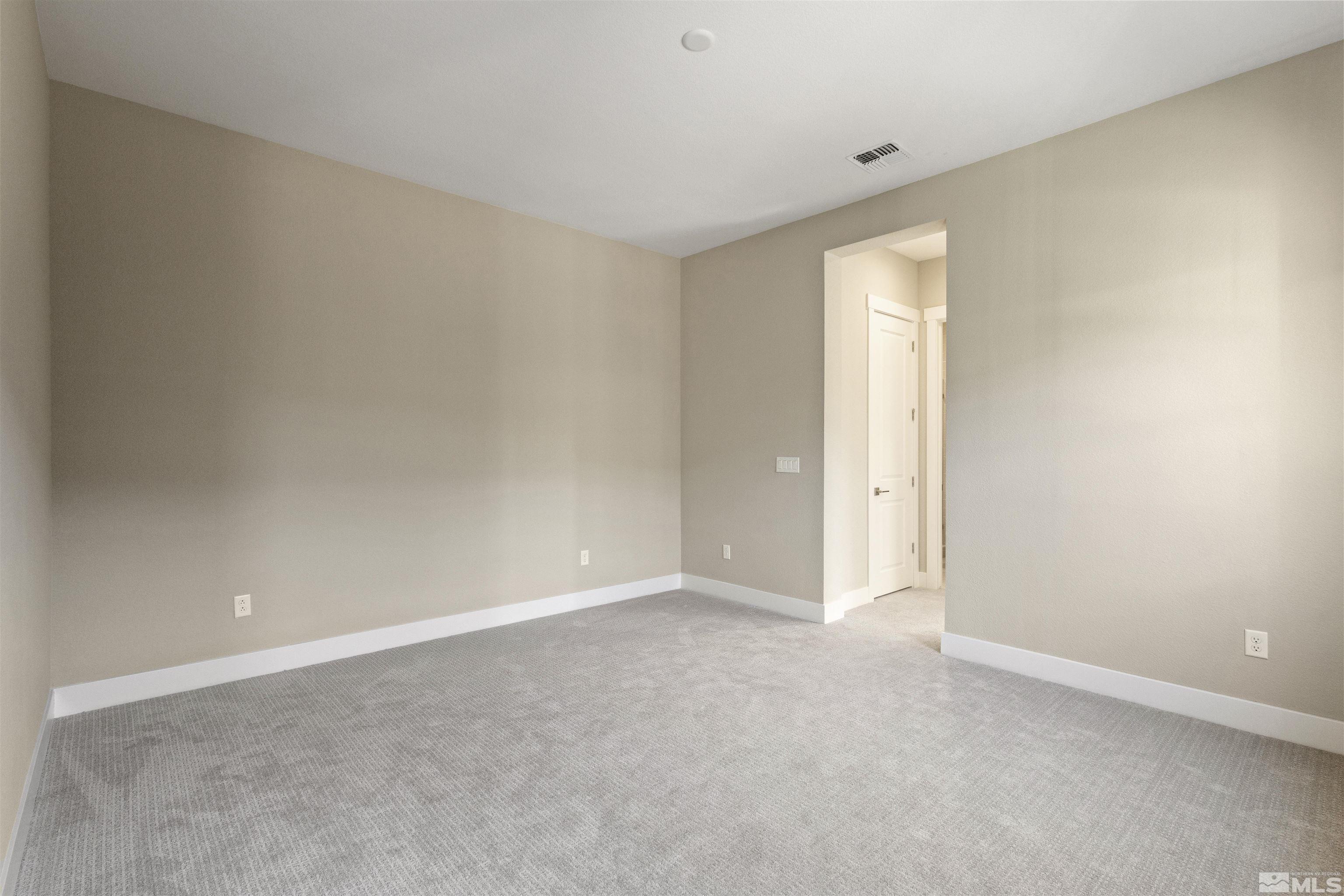 9093 Wild Skies Way Property Photo 22