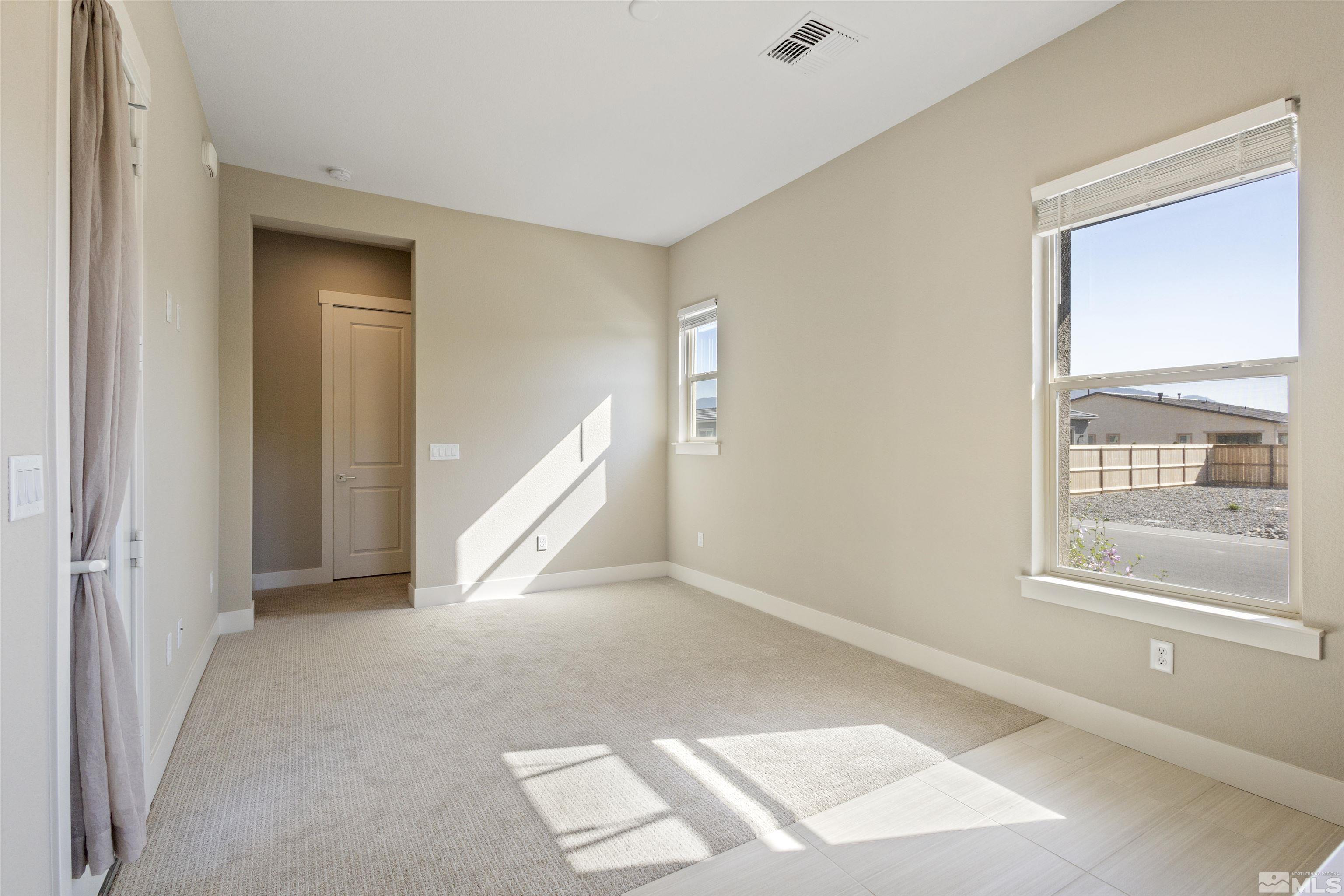 9093 Wild Skies Way Property Photo 28