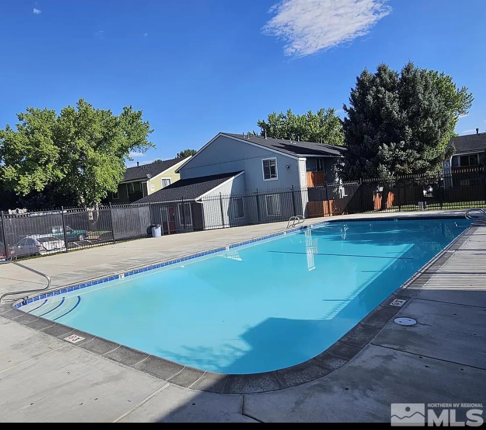 4602 Neil Rd 59 Property Photo 11