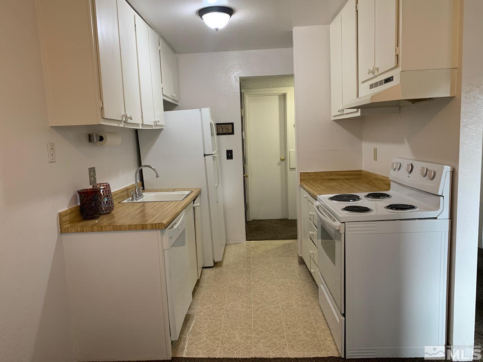 4602 Neil Rd Property Photo 1