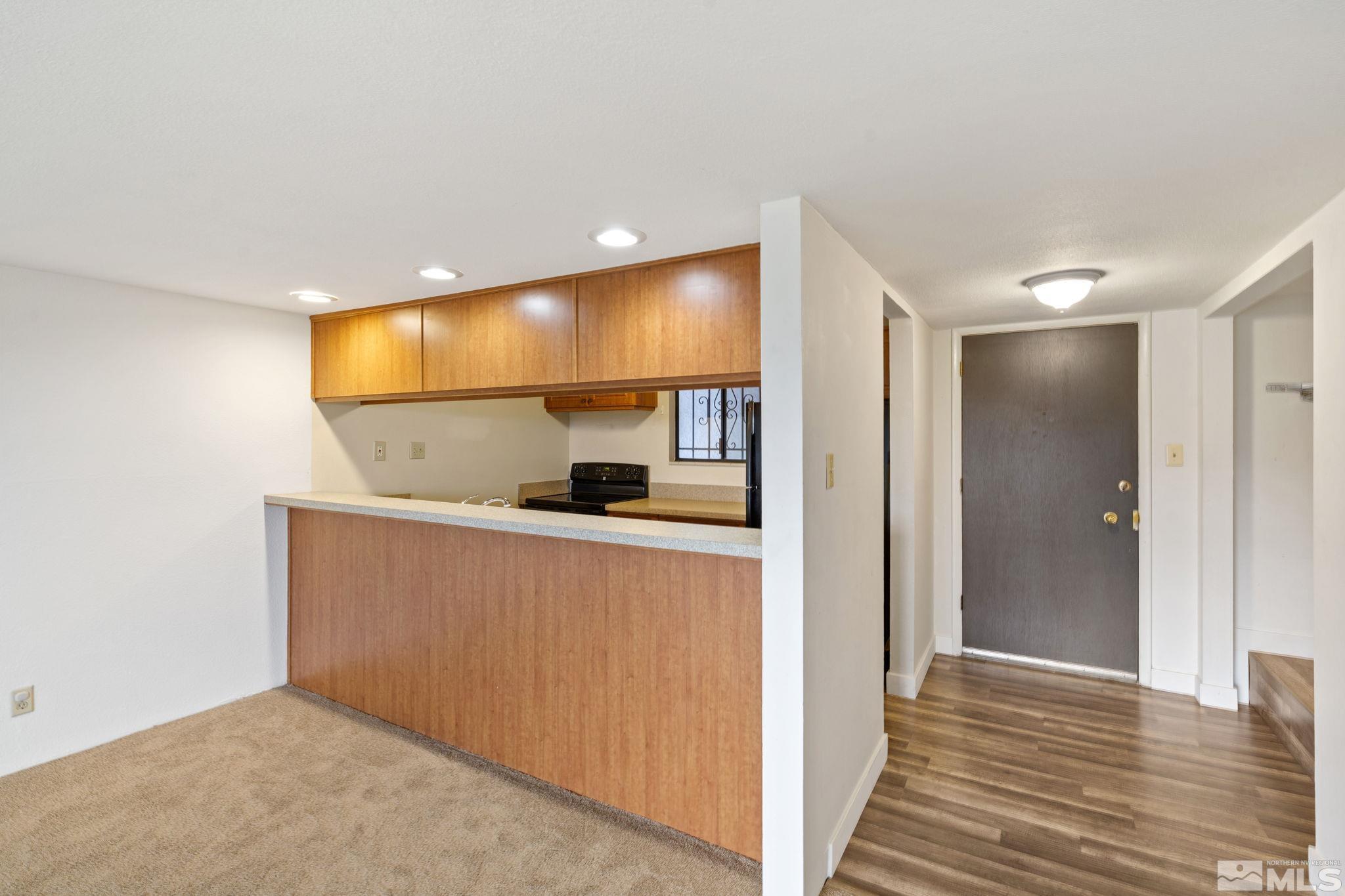 1508 Carlin St Property Photo 7