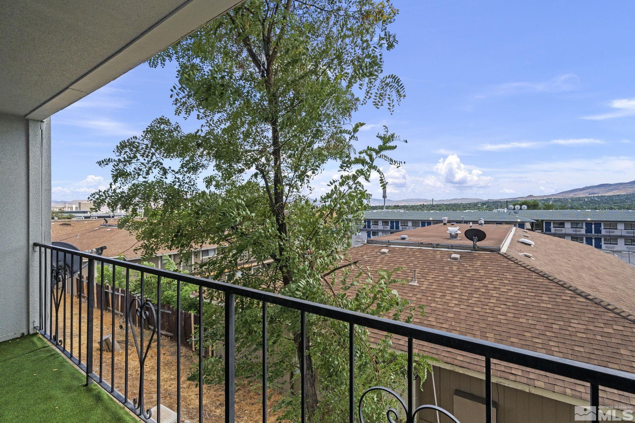 1508 Carlin St Property Photo 23