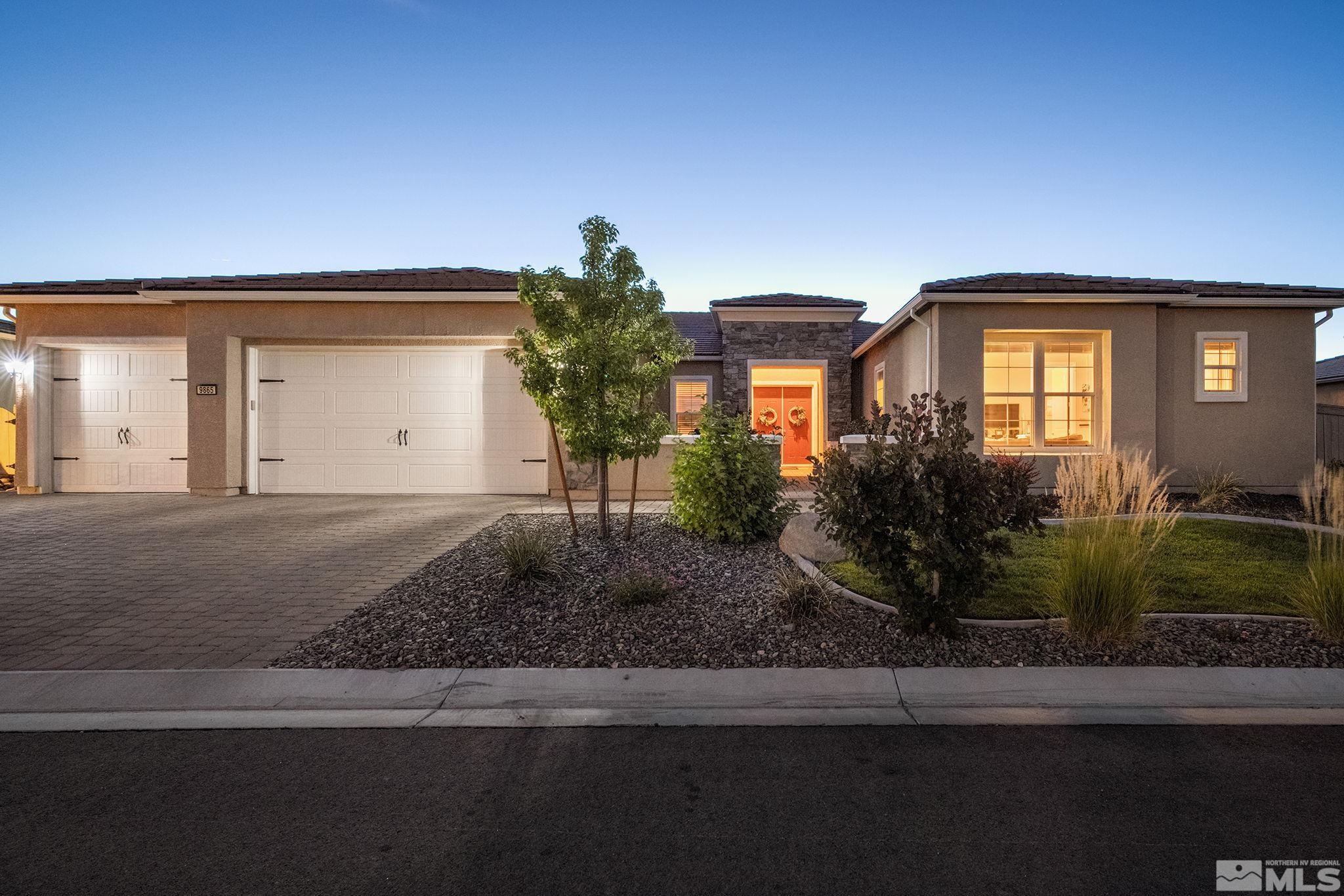 9865 Sea Breeze Lane Property Photo 1