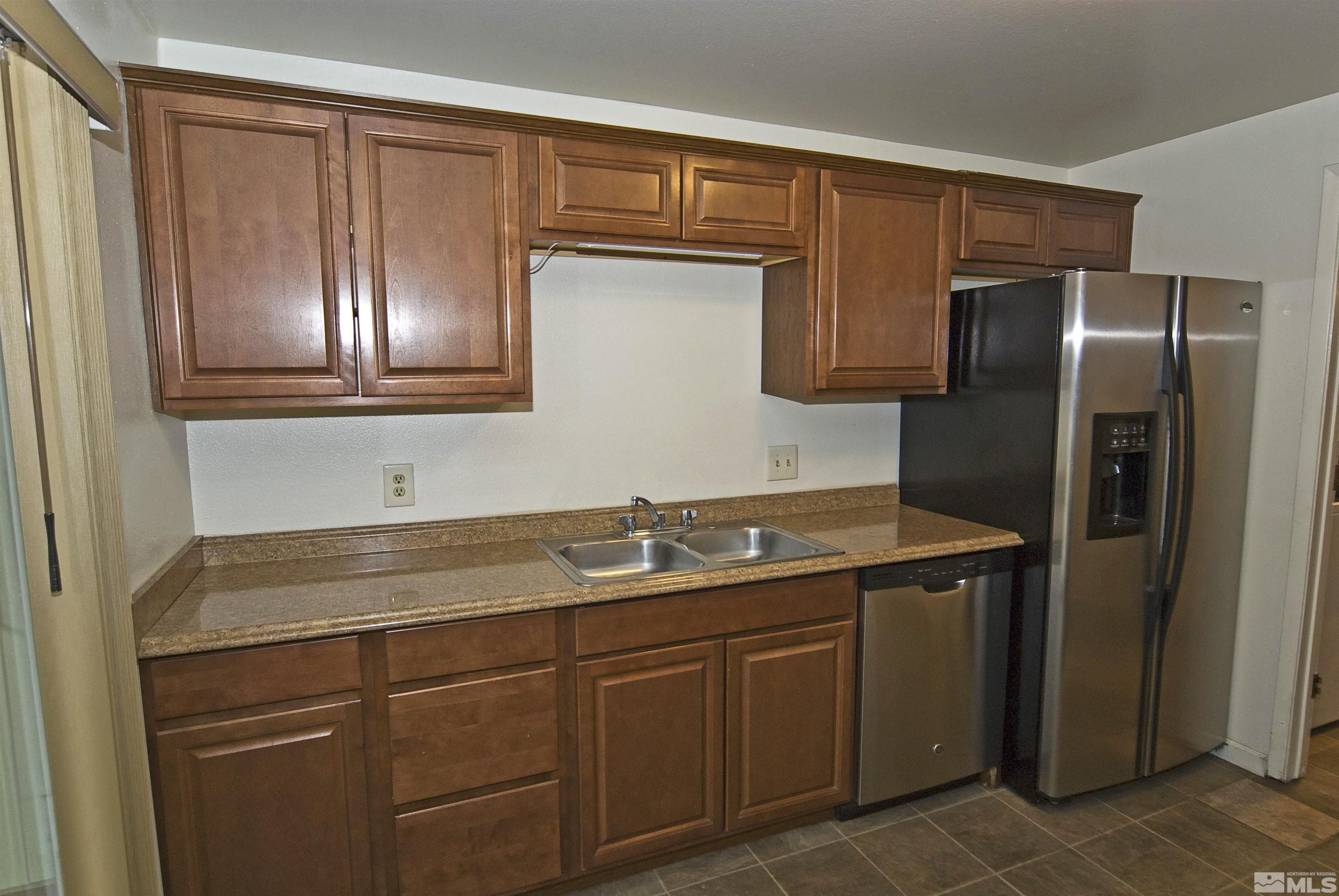 1770 Manchester Way Property Photo 9