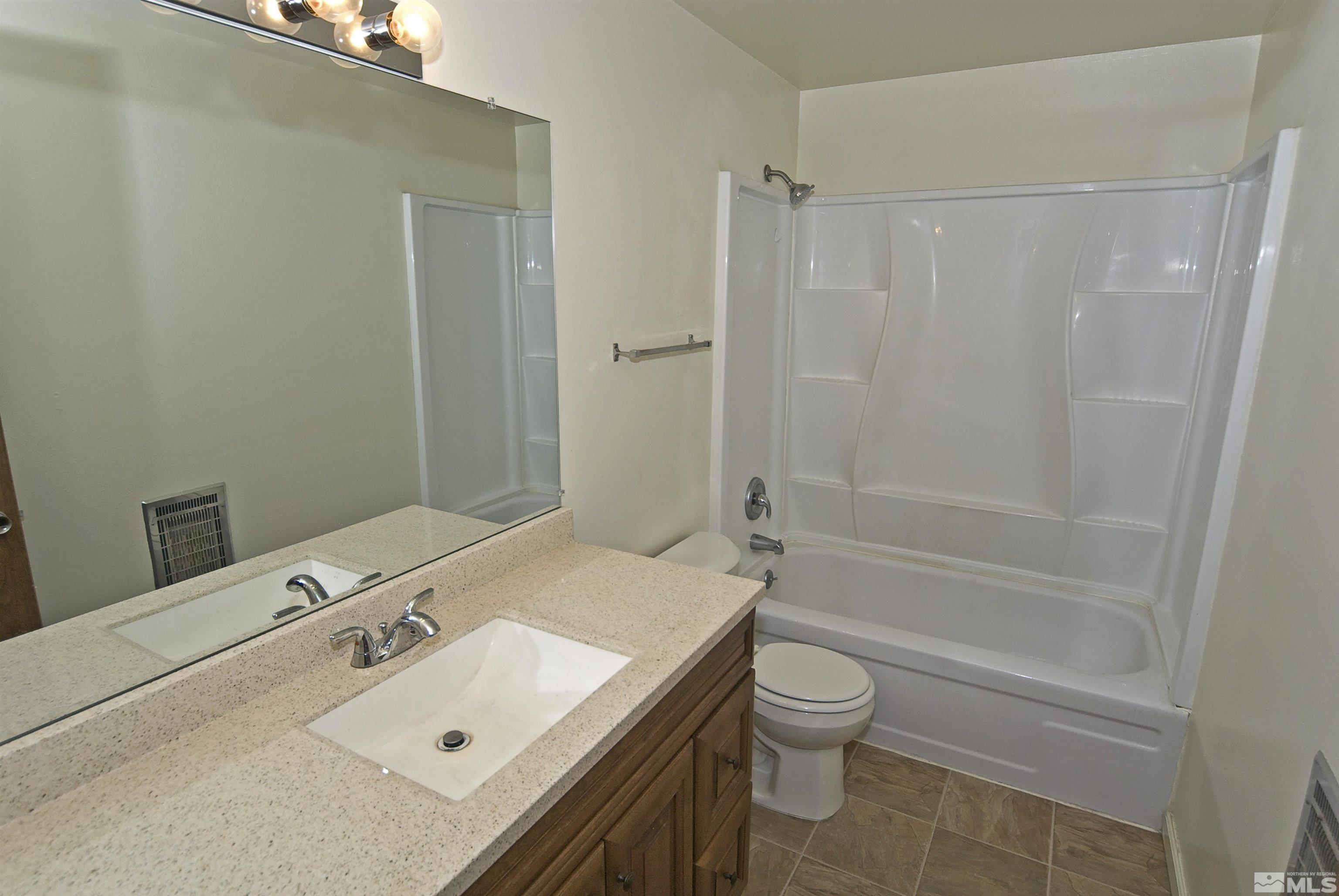 1770 Manchester Way Property Photo 18