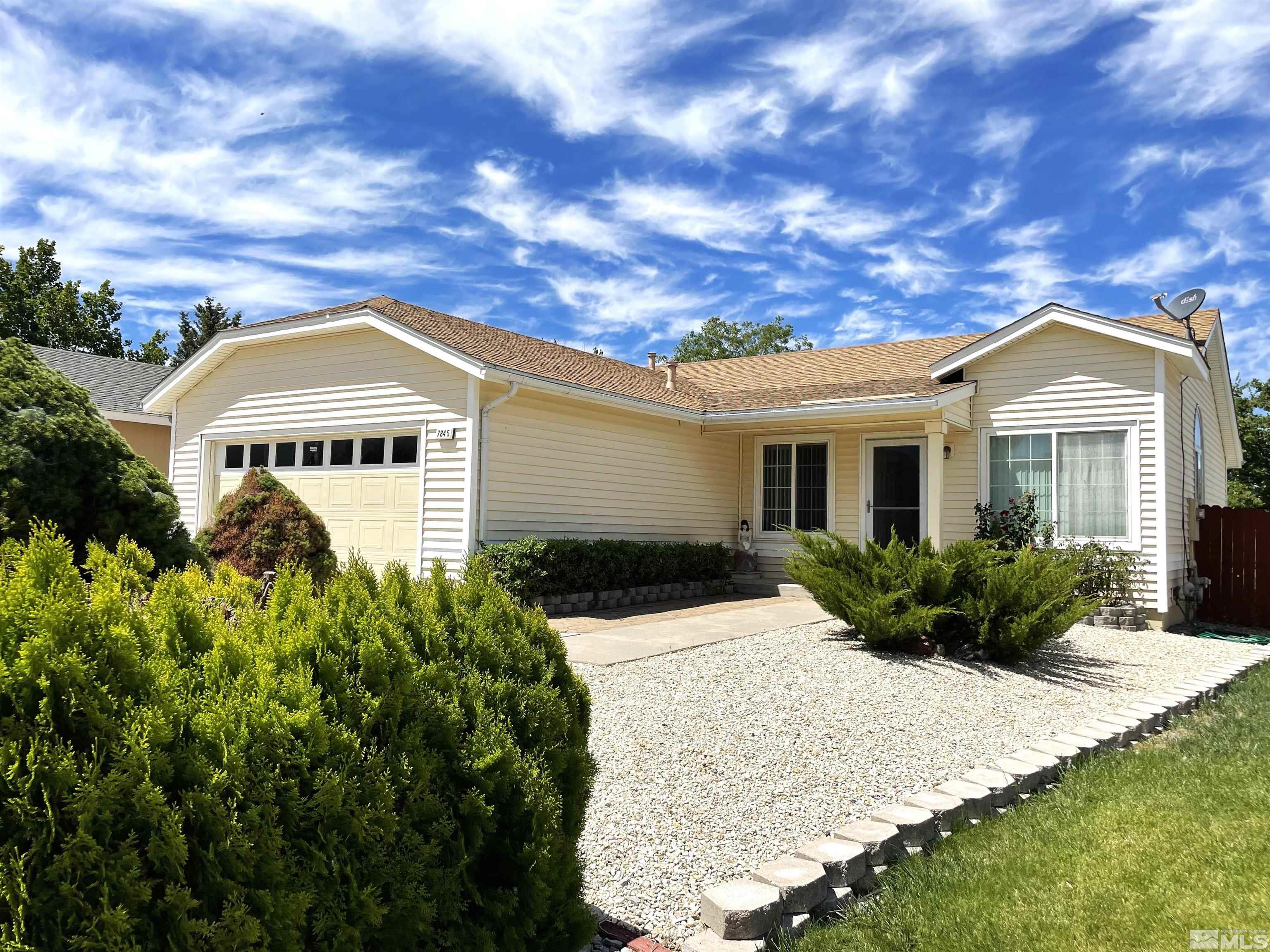 7845 Crystal Shores Ct Property Photo 1