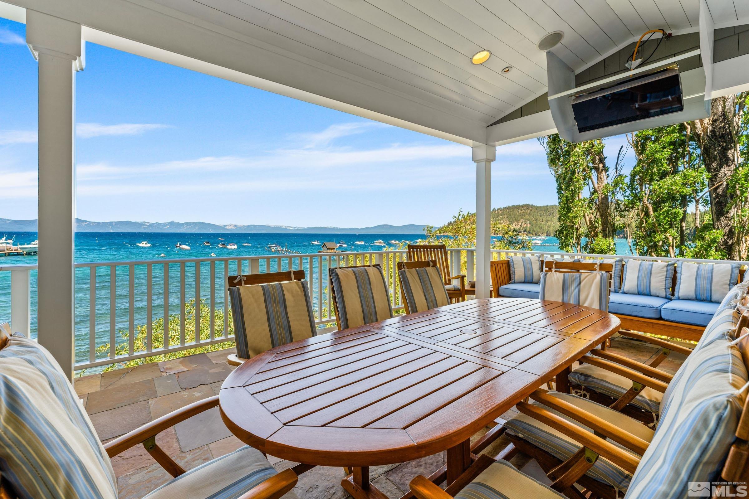 1960 Glenbrook Road Property Photo 16