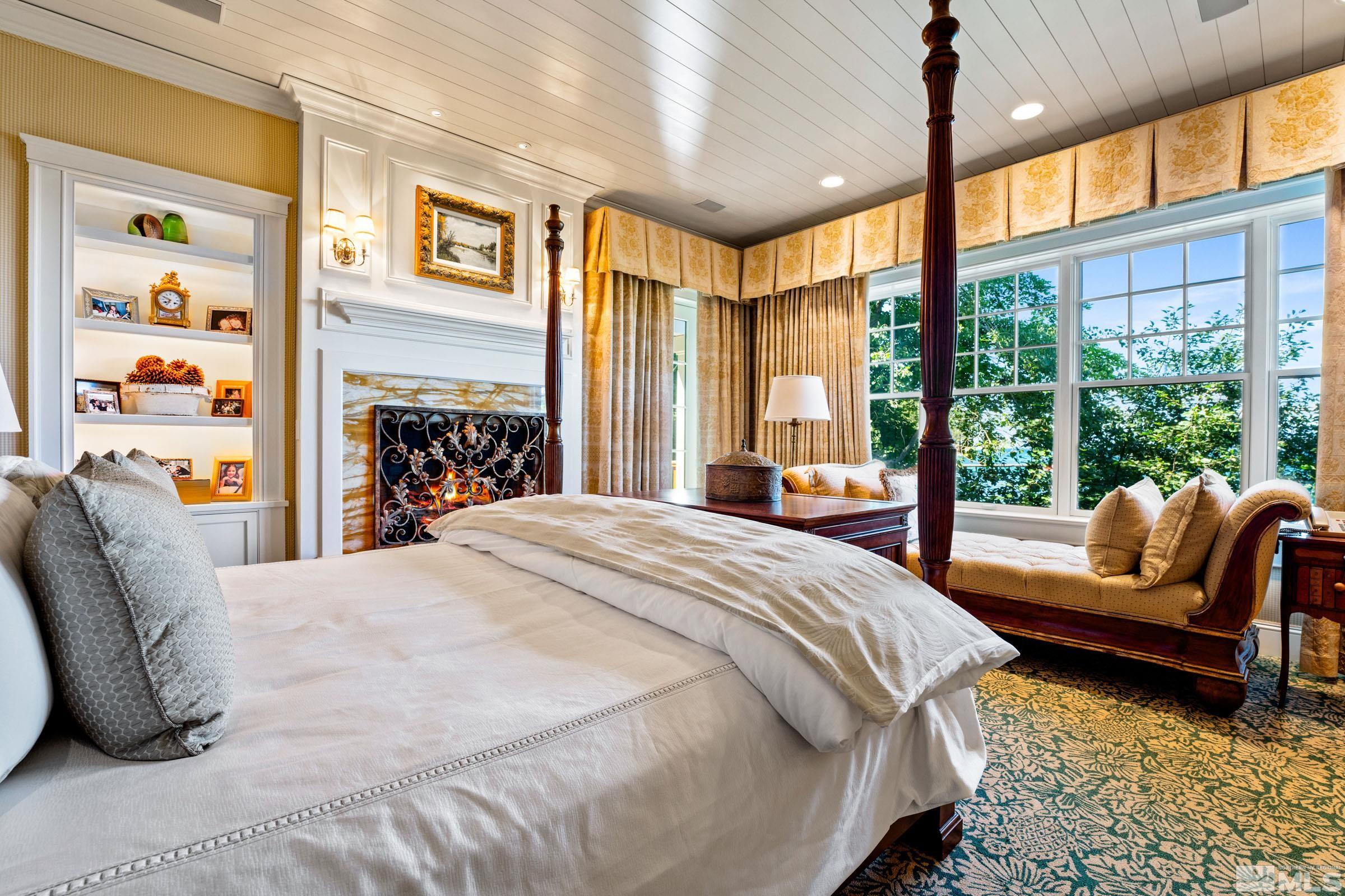 1960 Glenbrook Road Property Photo 17