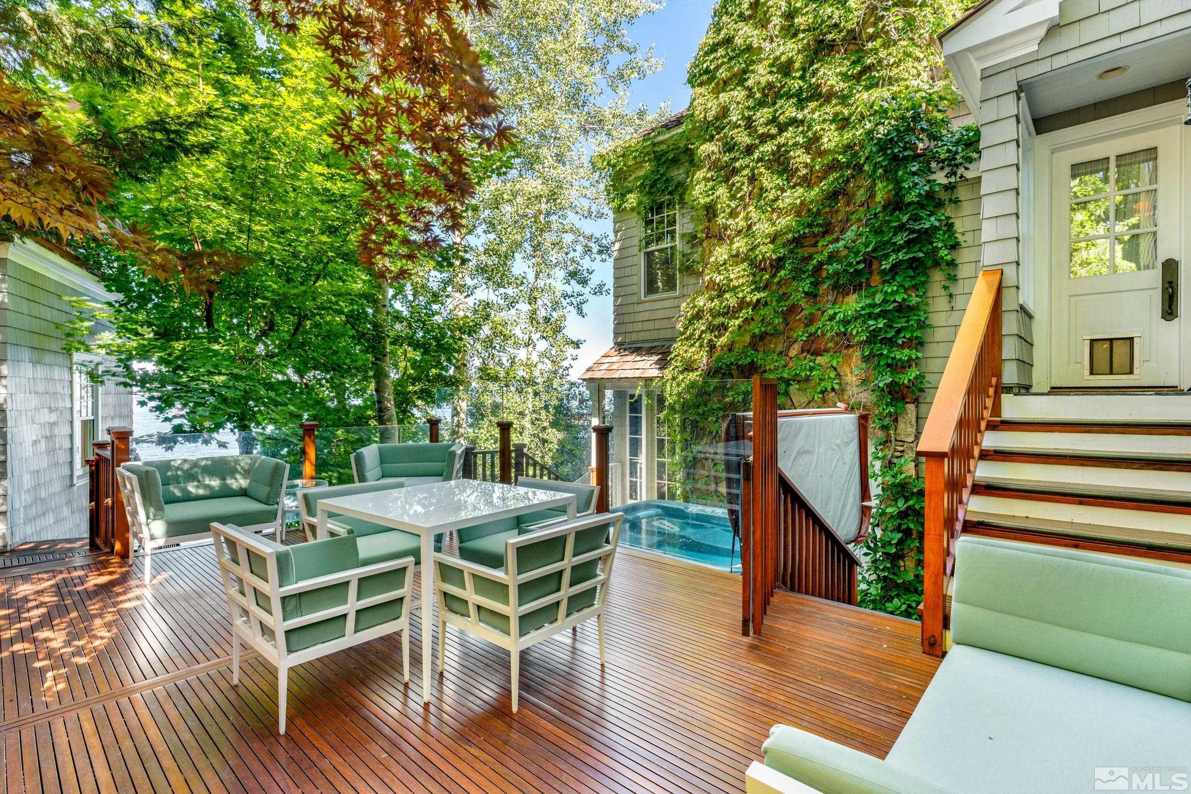 1960 Glenbrook Road Property Photo 20