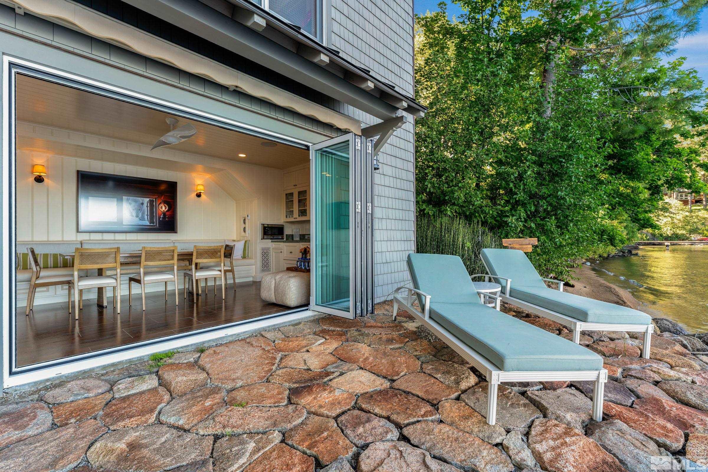 1960 Glenbrook Road Property Photo 27