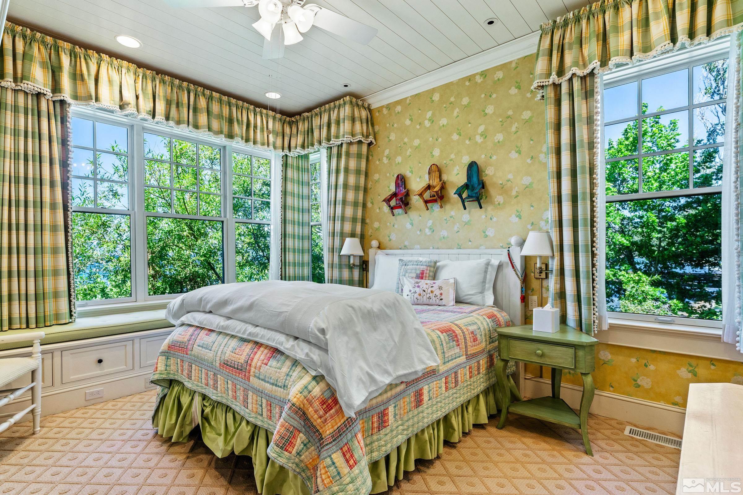 1960 Glenbrook Road Property Photo 35