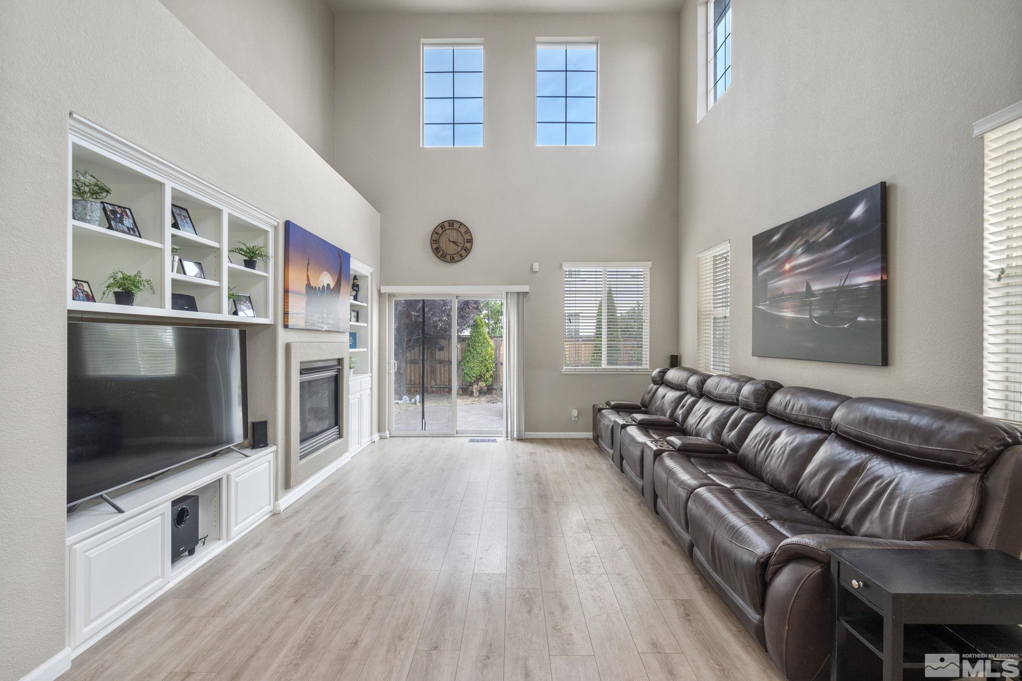 6658 Abbotswood Dr Property Photo 5