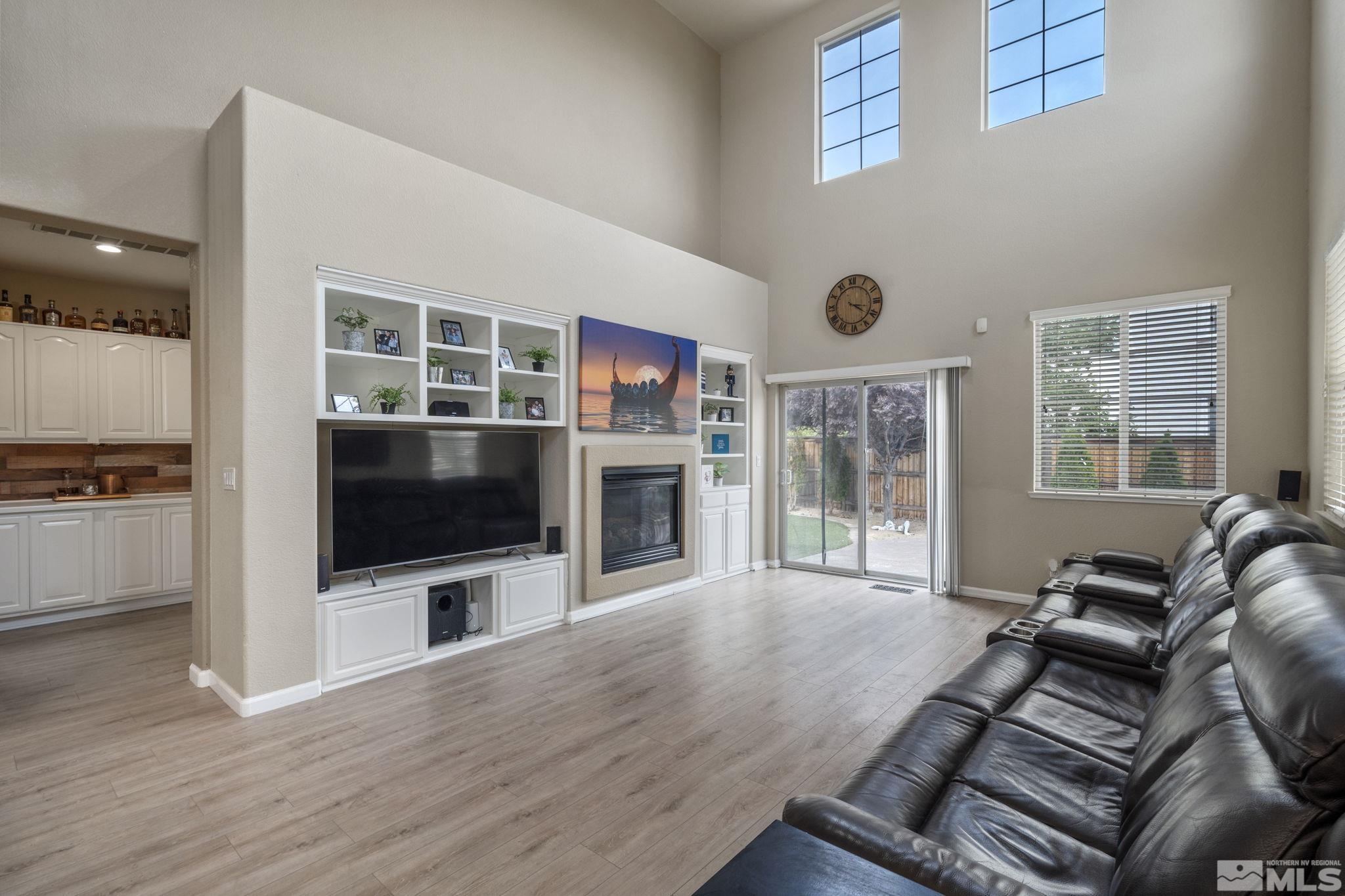 6658 Abbotswood Dr Property Photo 6