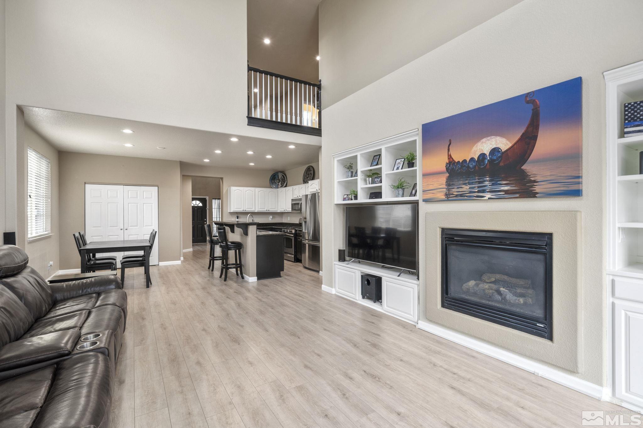 6658 Abbotswood Dr Property Photo 7