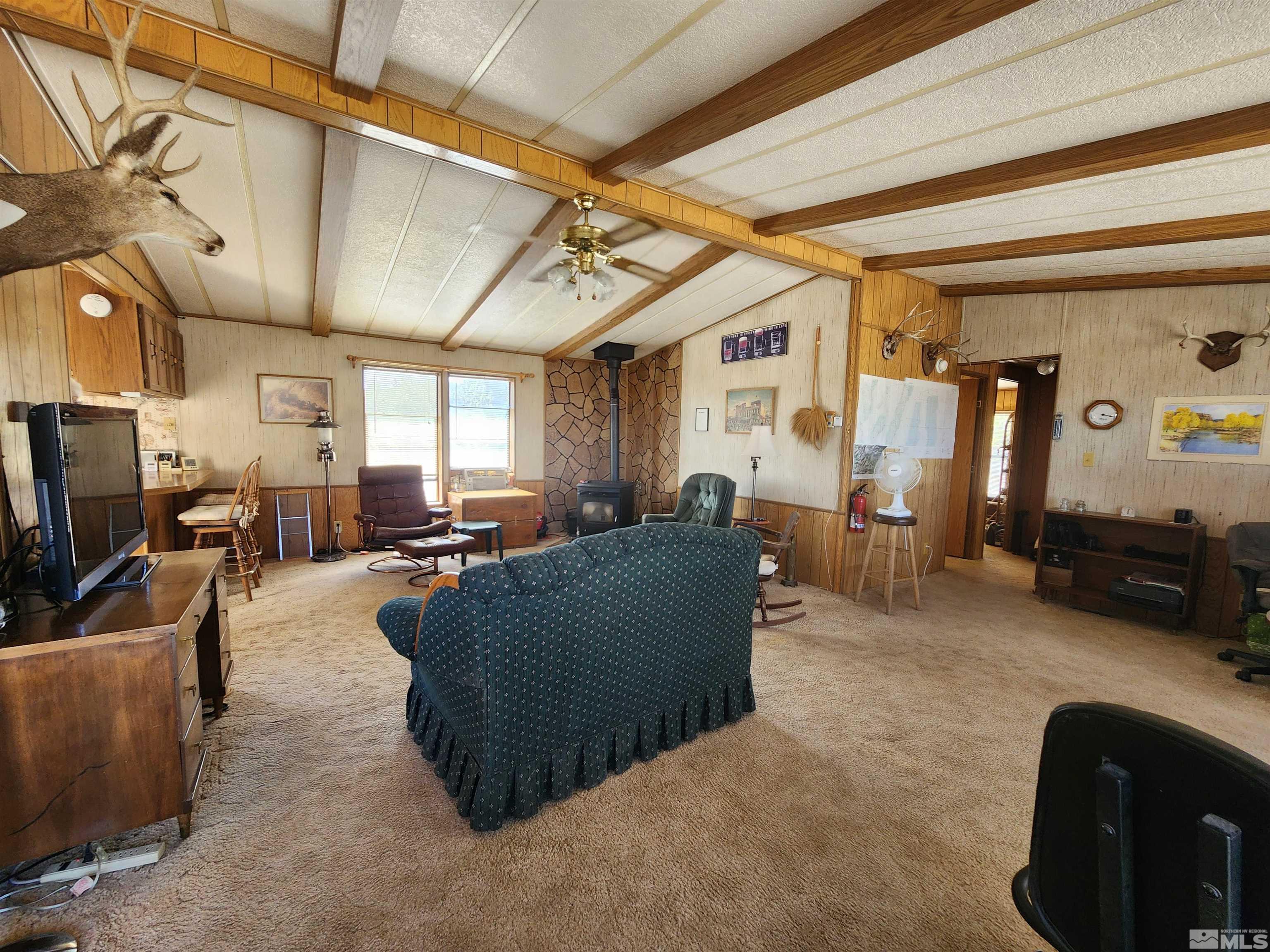 122 Black Hill Rdg Property Photo 13